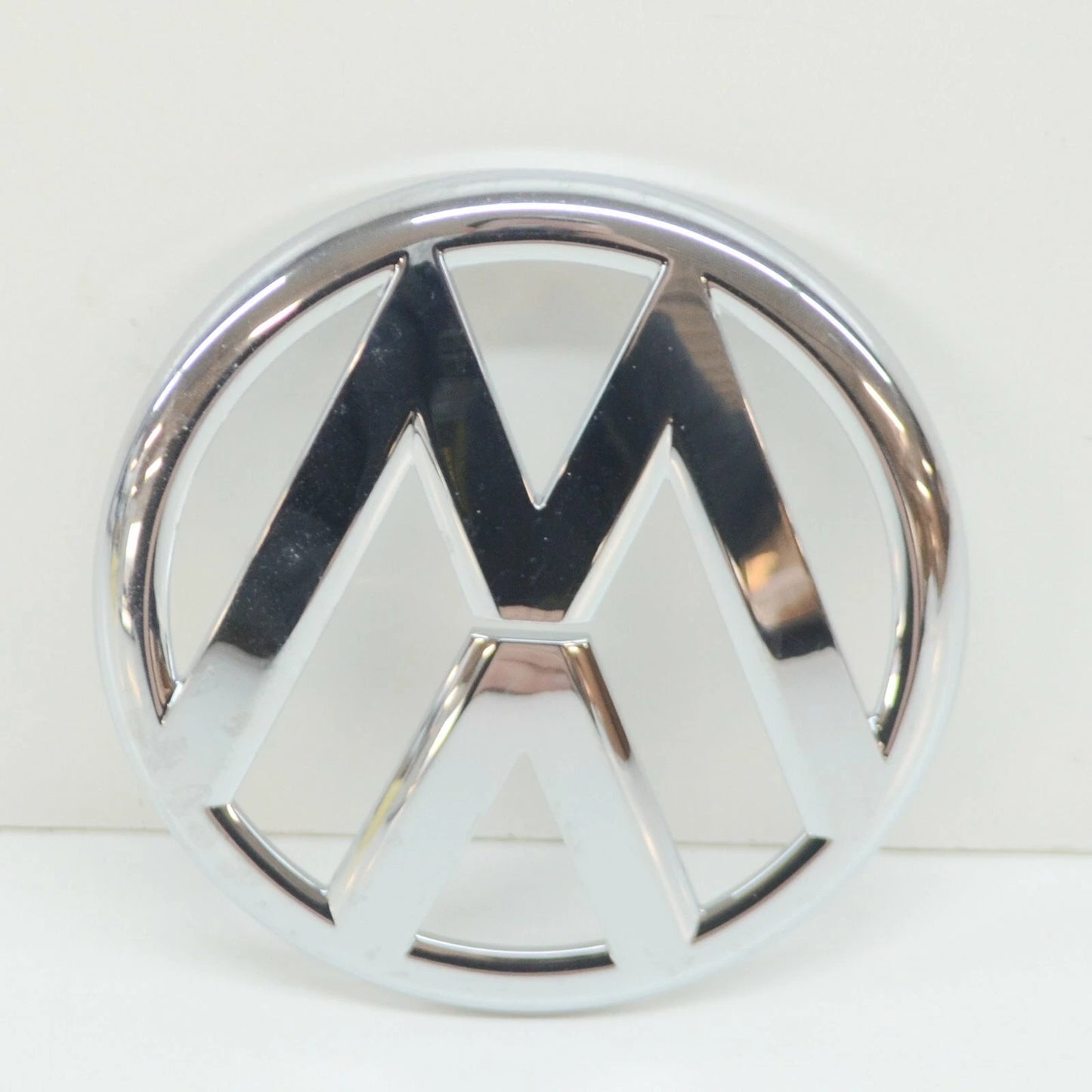 NEW VOLKSWAGEN CC BOOTLID BADGE 5K0853630BULM 2017