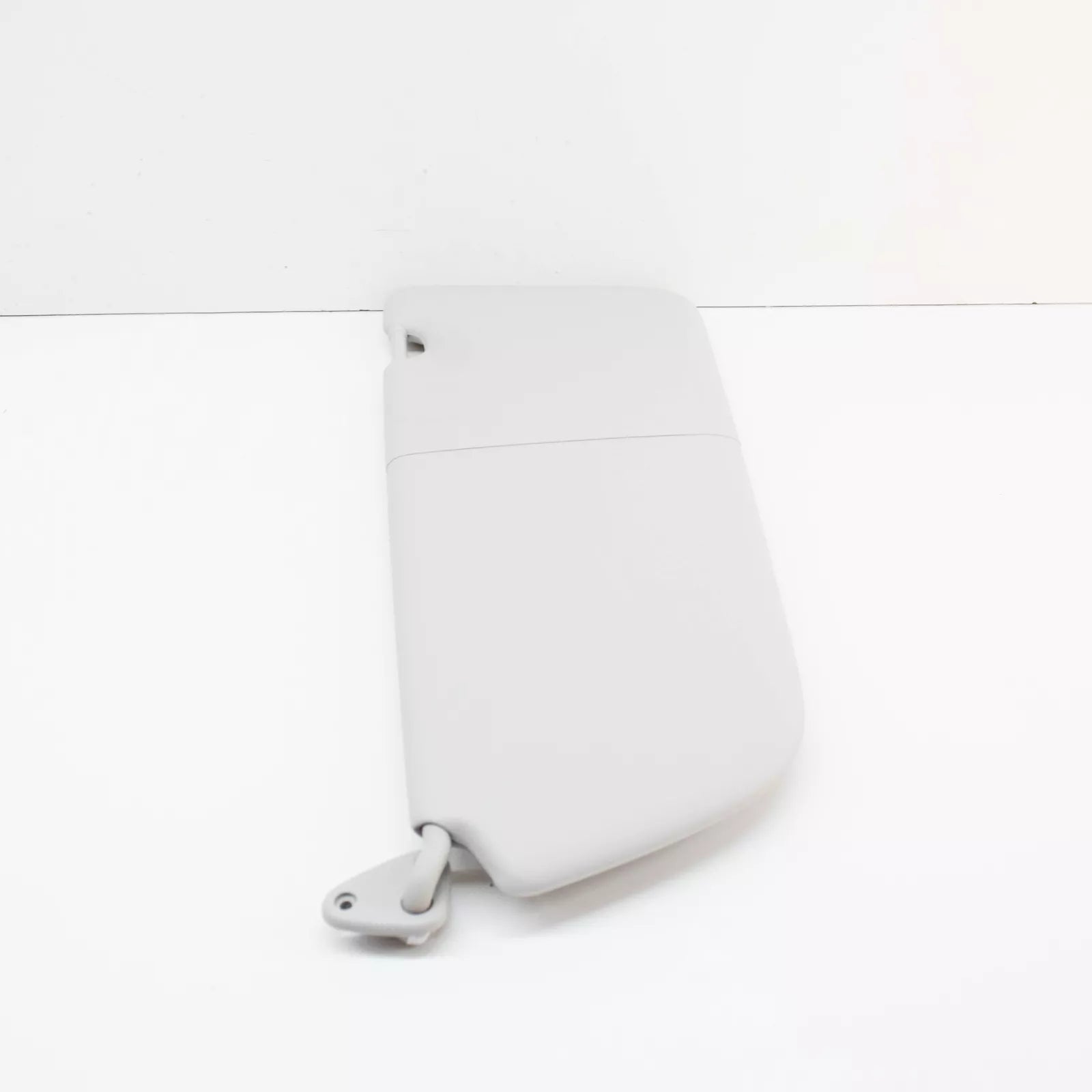 NEW MERCEDES-BENZ VITO W447 LEFT SIDE SUN VISOR A44781002107M94