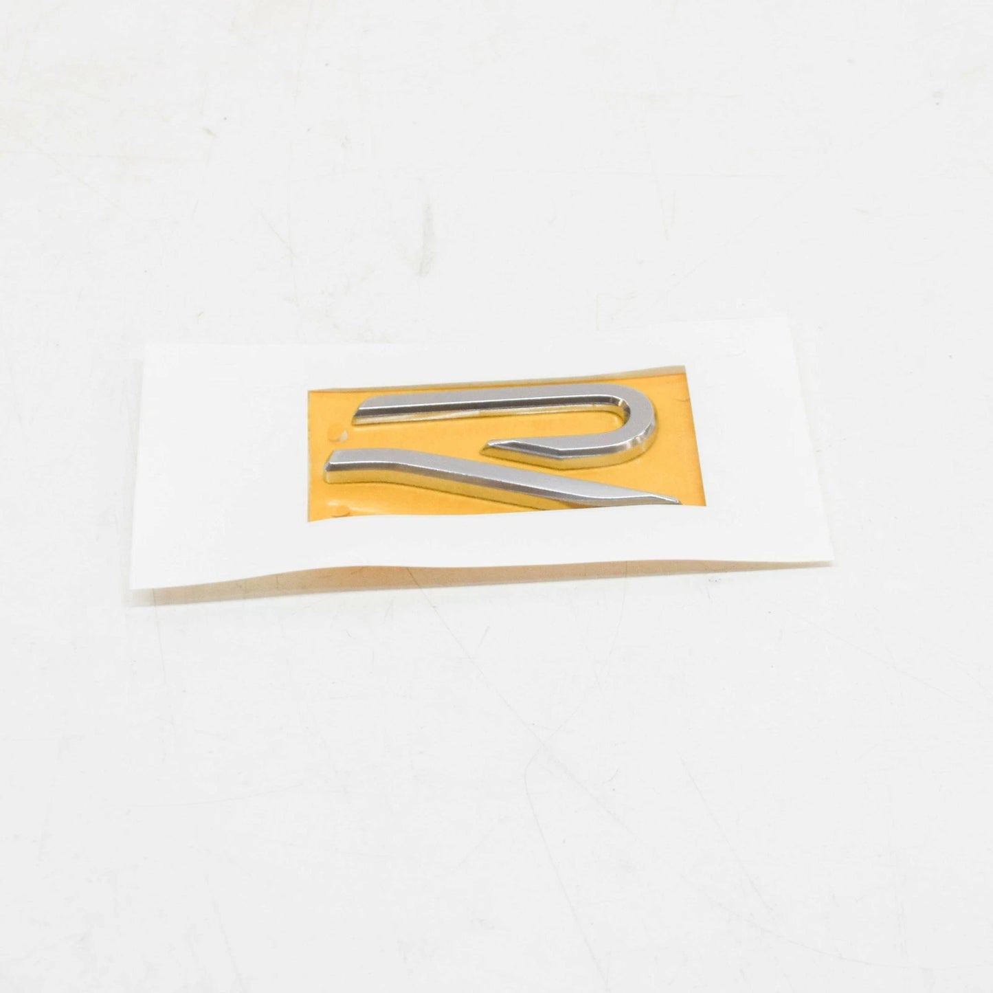 NEW VOLKSWAGEN T-ROC REAR EMBLEM BADGE 2GA853675G2ZZ ORIGINAL