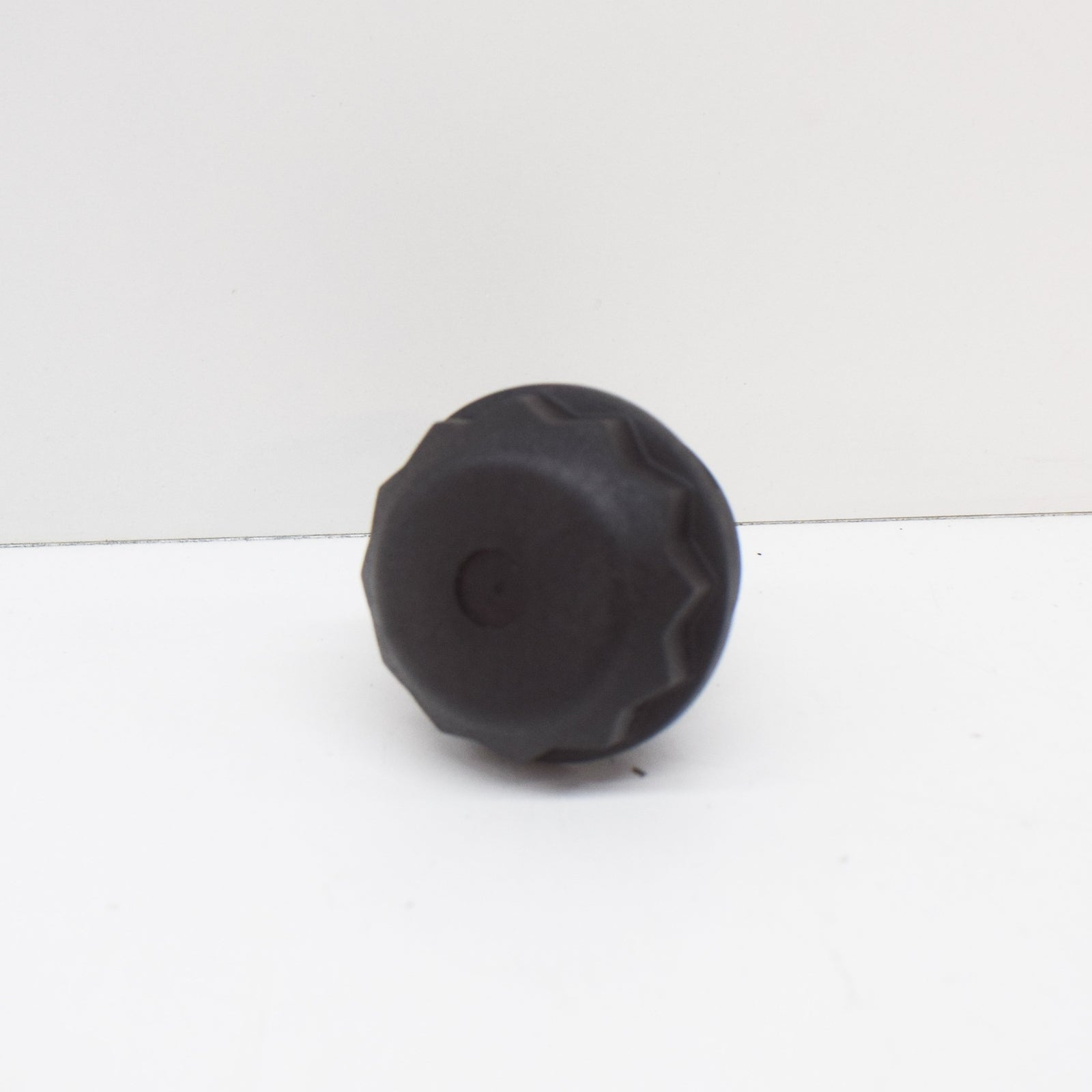 NEW AUDI A3 8L OIL FILTER 02D525558A ORIGINAL