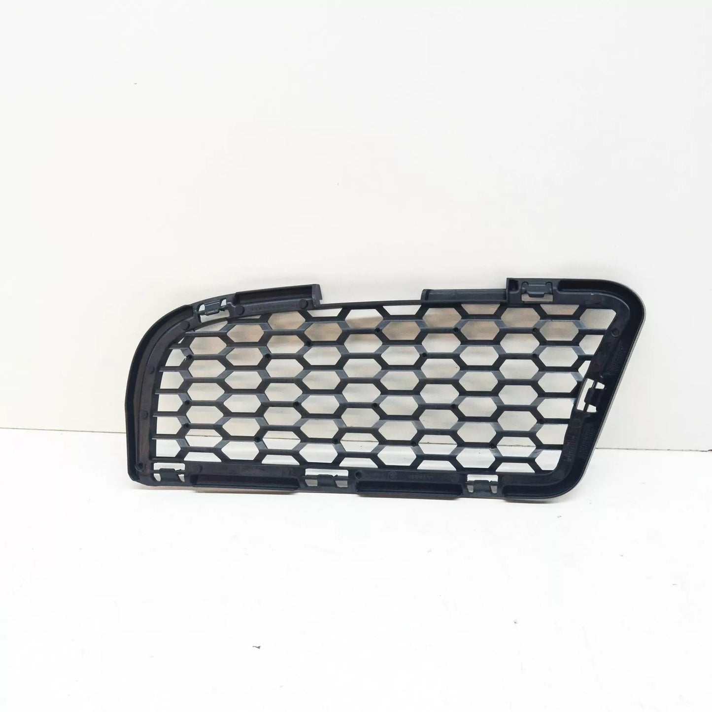 NEW BMW 5 F10 M FRONT LEFT BUMPER GRILLE 51118047393 8047393 ORIGINAL