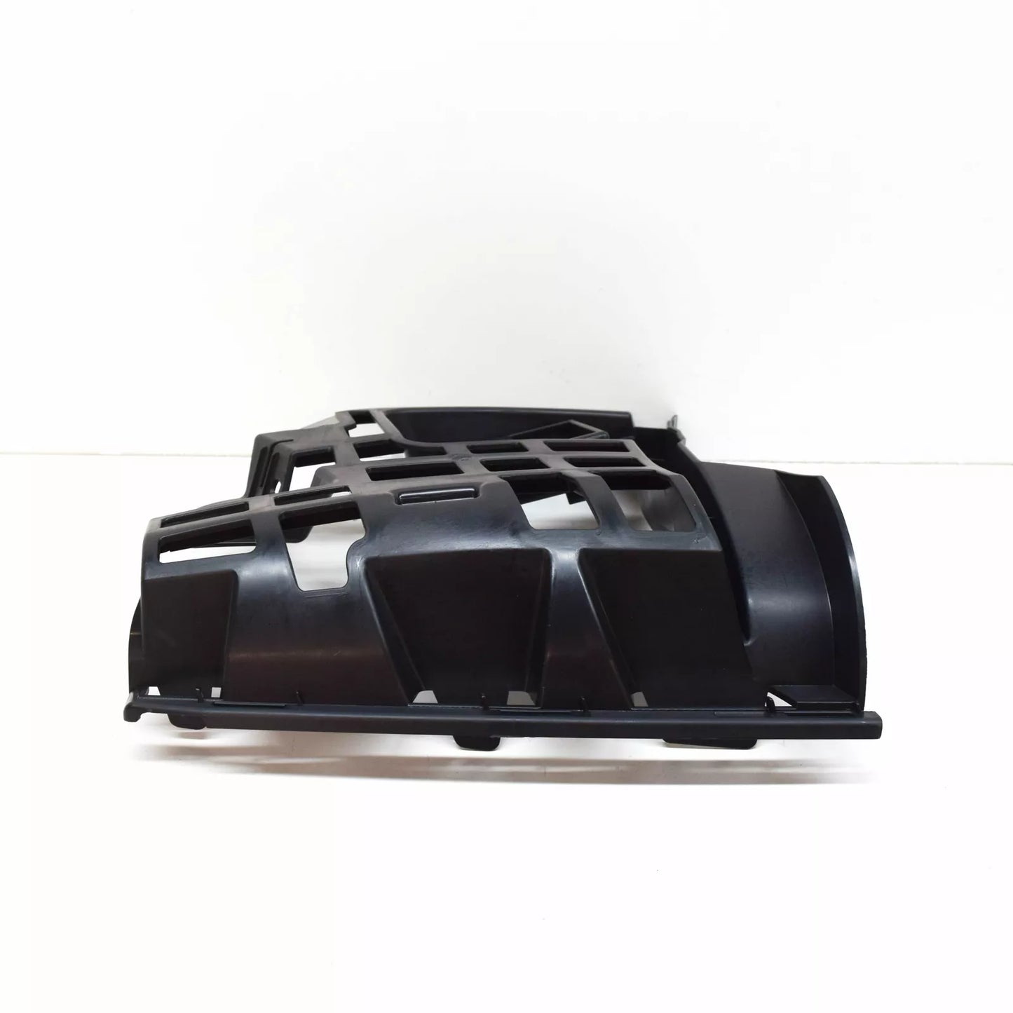 NEW MERCEDES-BENZ CLA COUPE C117 REAR RIGHT BUMPER BRACKET A1178850514