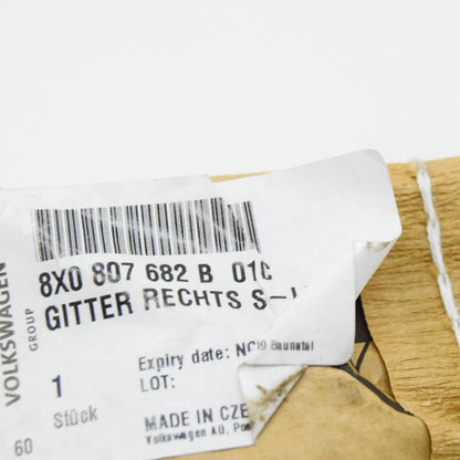 NEW AUDI A1 8X RIGHT FOG LIGHT GRILLE S-LINE 8X0807682B01C 8X0807682B ORIGINAL