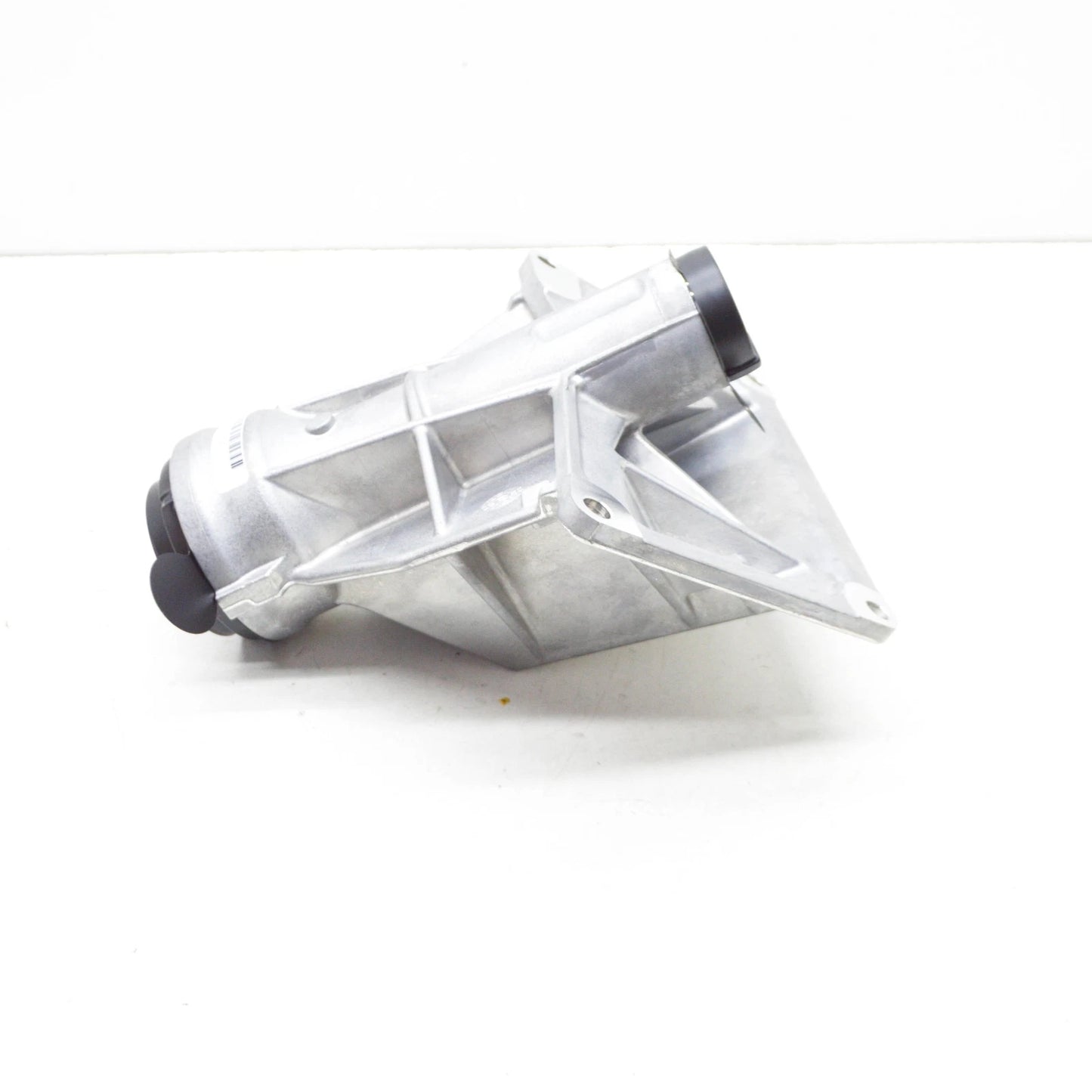 NEW BMW 1 F20 FRONT DIFF AXLE SUPPORTING BRACKET 31508655621 ORIGINAL