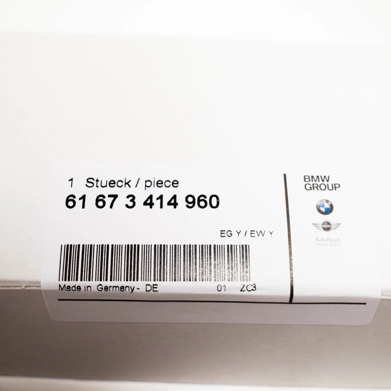 NEW BMW X3 E83 FRONT BUMPER HEADLIGHT WASHER NOZZLE SPRAY 61673414960 ORIGINAL