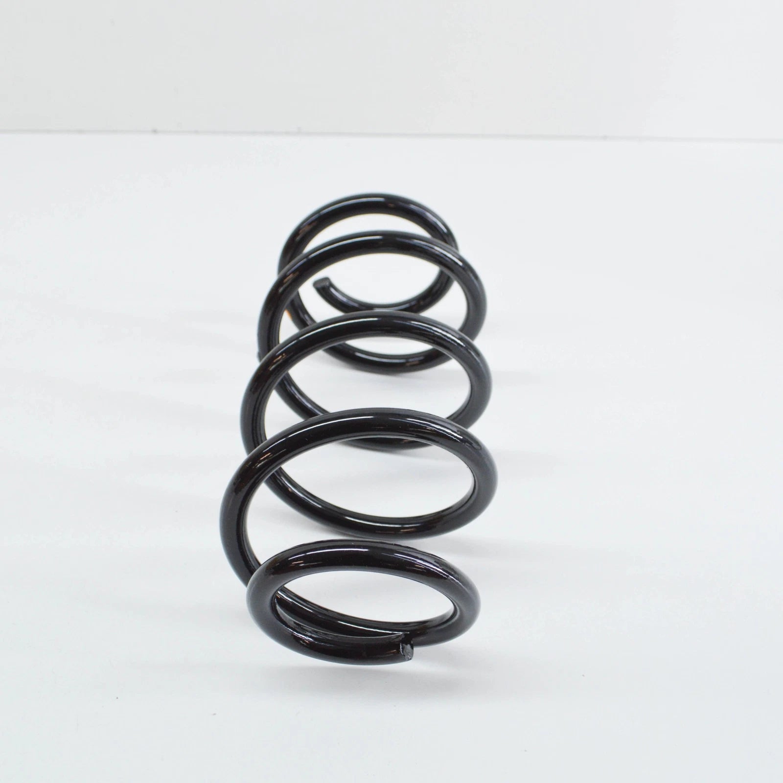 NEW MERCEDES-BENZ B W246 REAR HELICAL COIL SPRING A2463243004 ORIGINAL