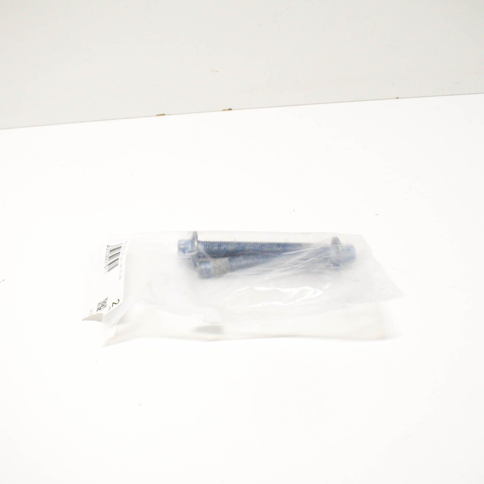 NEW MERCEDES BENZ E W212 REAR FRAME INTEGRAL SUPPORT SCREW A0009901511 ORIGINAL