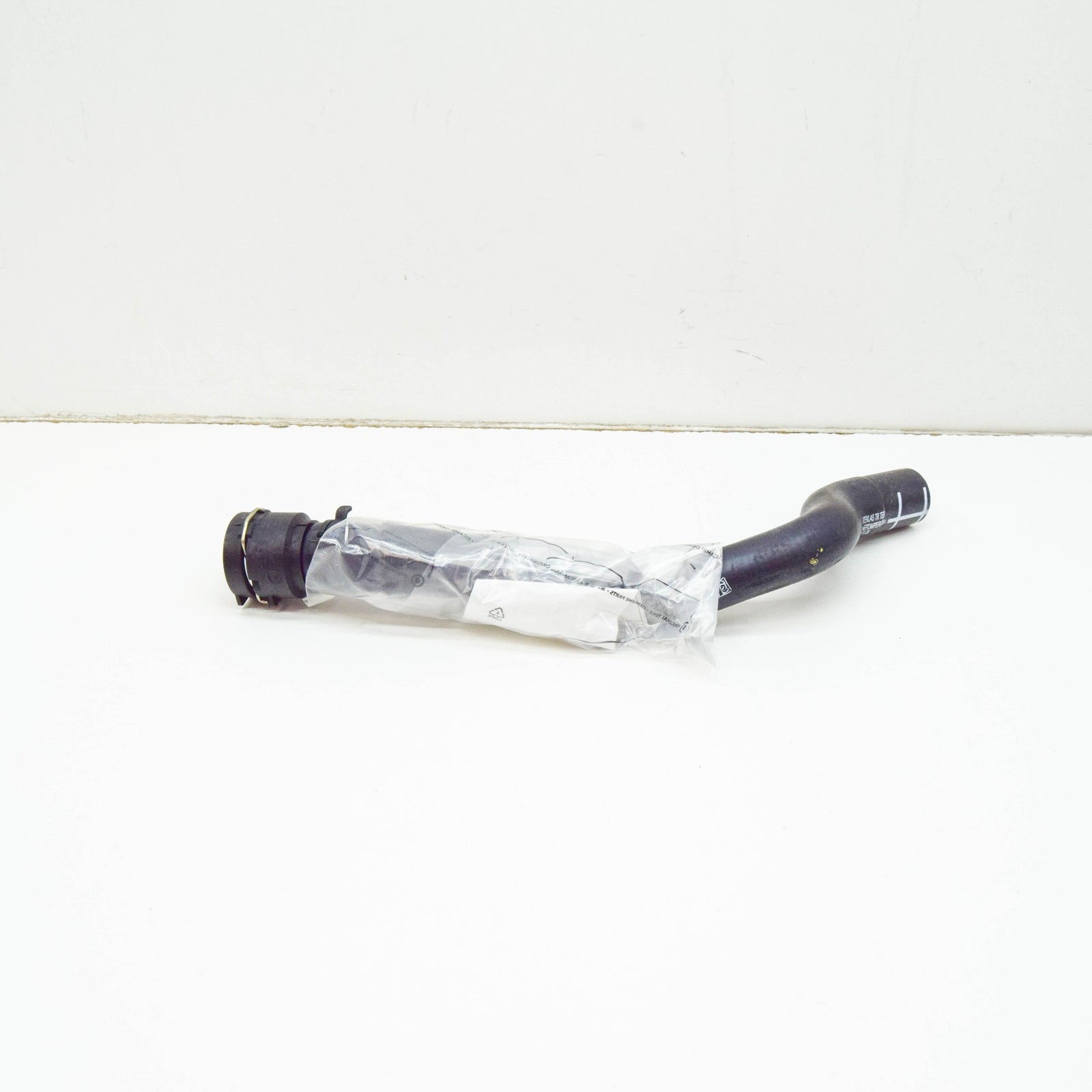 NEW AUDI A3 SPORTBACK 8P RADIATOR COOLANT HOSE 1K0122051FA ORIGINAL