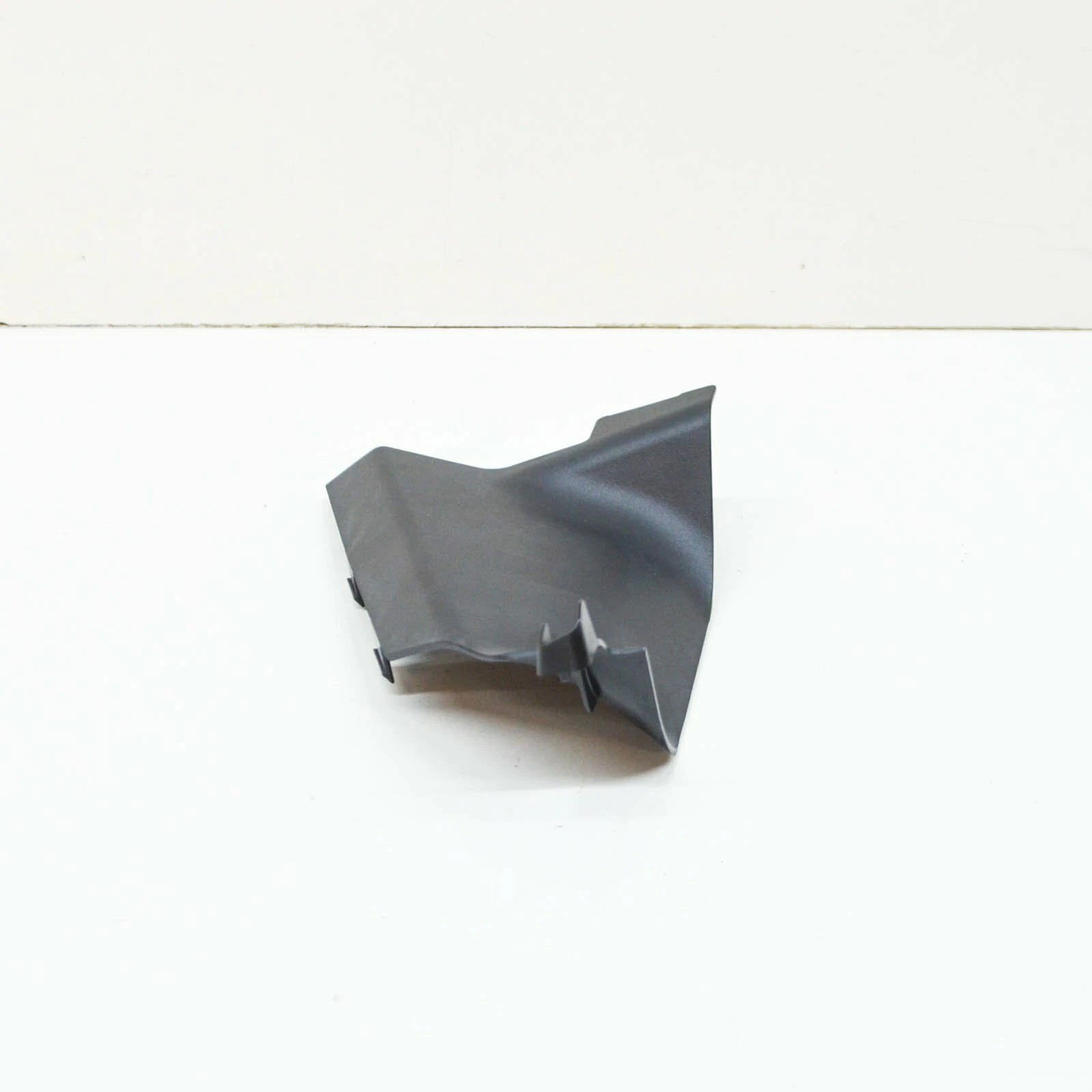 NEW BMW 3 G20 FRONT CENTER RIGHT M AIR DUCT COVER 51748079722 ORIGINAL