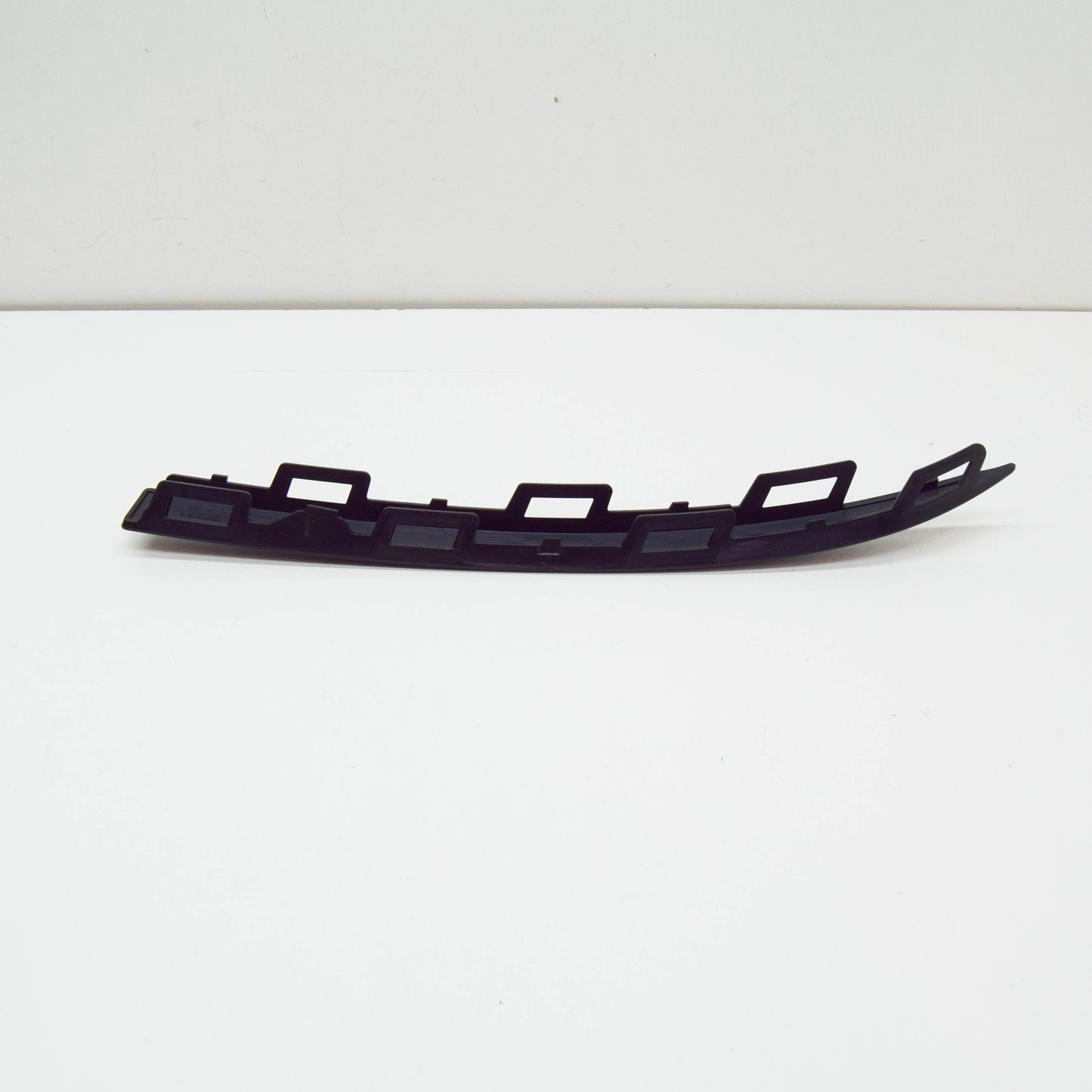 NEW AUDI E-TRON GEN REAR RIGHT BUMPER TRIM 4KE8078389B9 ORIGINAL