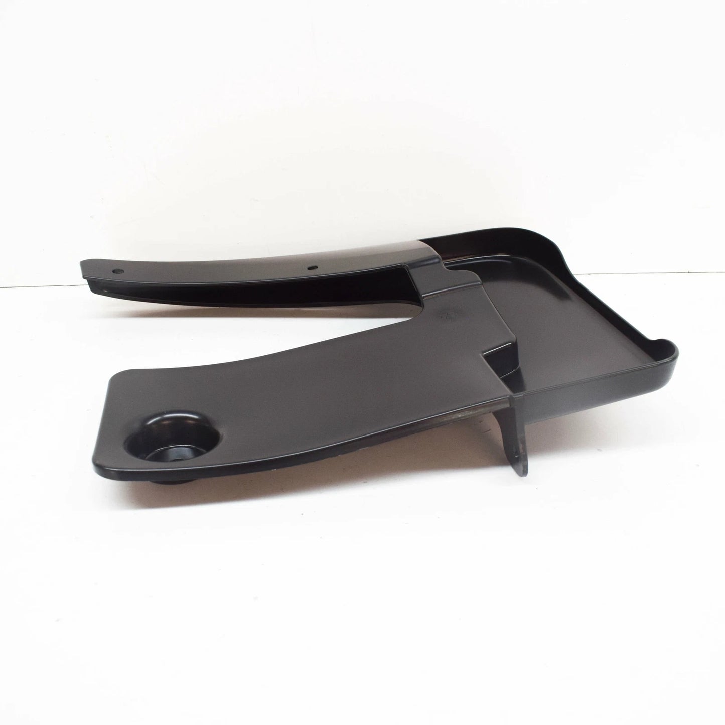 NEW MERCEDES-BENZ SPRINTER W907 FRONT LEFT MUDGUARD FLAP A91088900009051