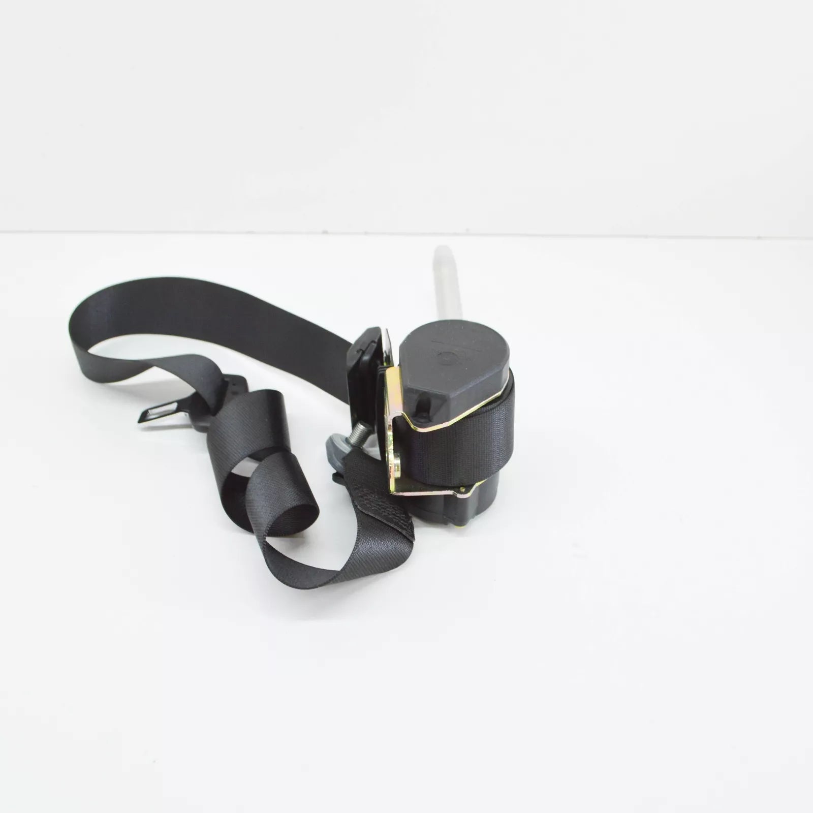 NEW MERCEDES-BENZ C W202 FRONT LEFT SEATBELT A2028609585 ORIGINAL