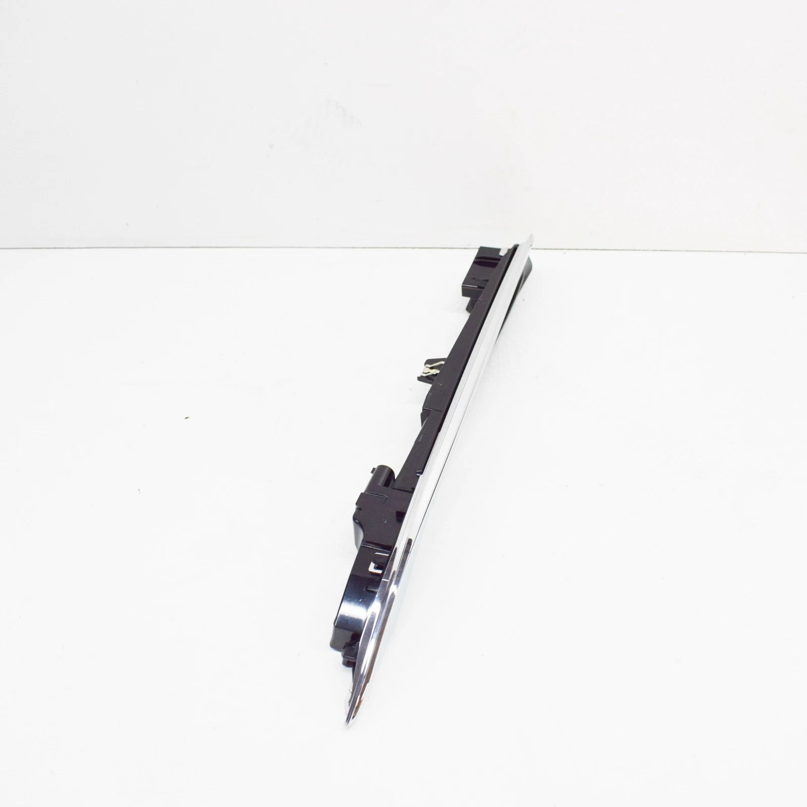 NEW BMW 6 F12 FRONT RIGHT ADDITIONAL TURN INDICATOR LAMP 63137221862 ORIGINAL