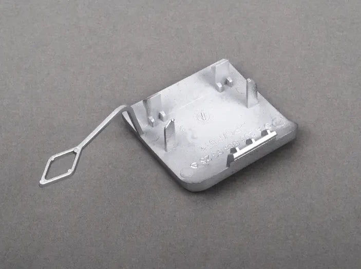 NEW MERCEDES-BENZ C W203 FRONT BUMPER TOW EYE COVER A20388506269744 ORIGINAL