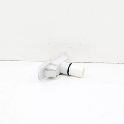 NEW BMW 3 E46 FRONT RIGHT WHITE TURN INDICATOR LAMP 63132228592 2228592 ORIGINAL