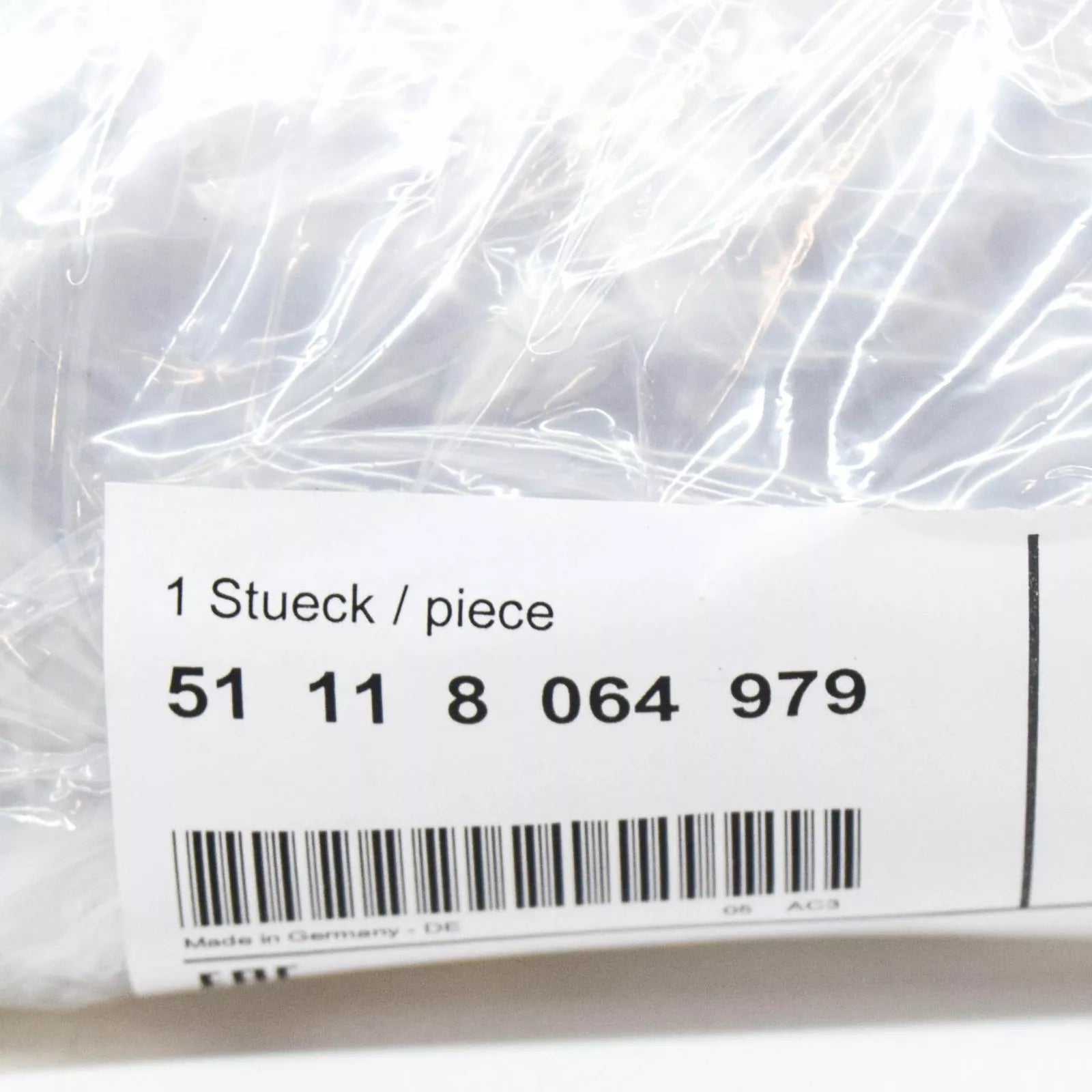 NEW BMW 5 G30 M FRONT BUMPER LEFT SIDE FINISHER 51118064979 8064979 ORIGINAL