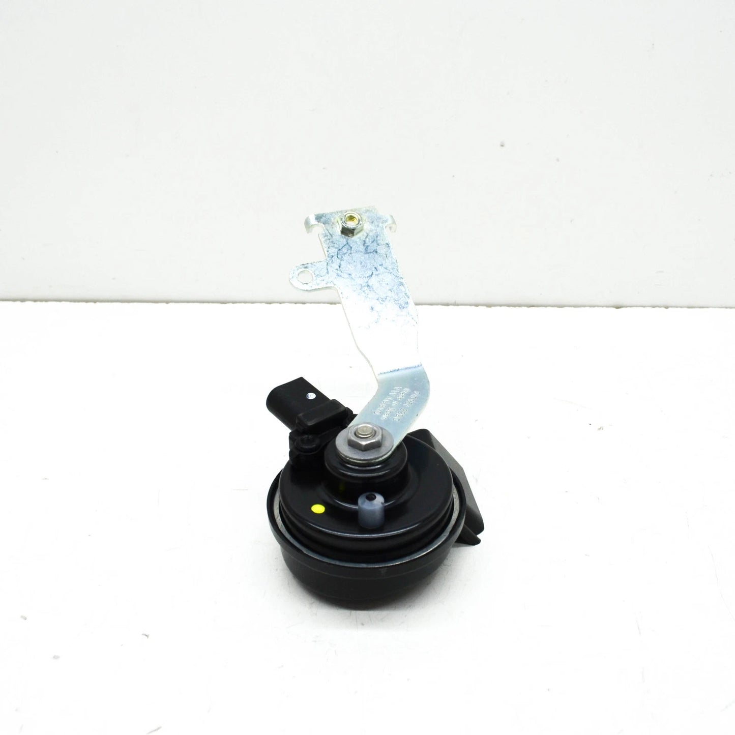 NEW AUDI A3 8V LEFT SIDE HIGH TONE SIGNAL HORN 8V0951209C