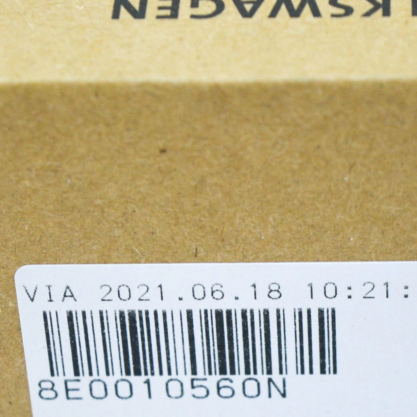 NEW AUDI A3 8V ENGINE OIL INFORMATION LABEL 8E0010560N ORIGINAL