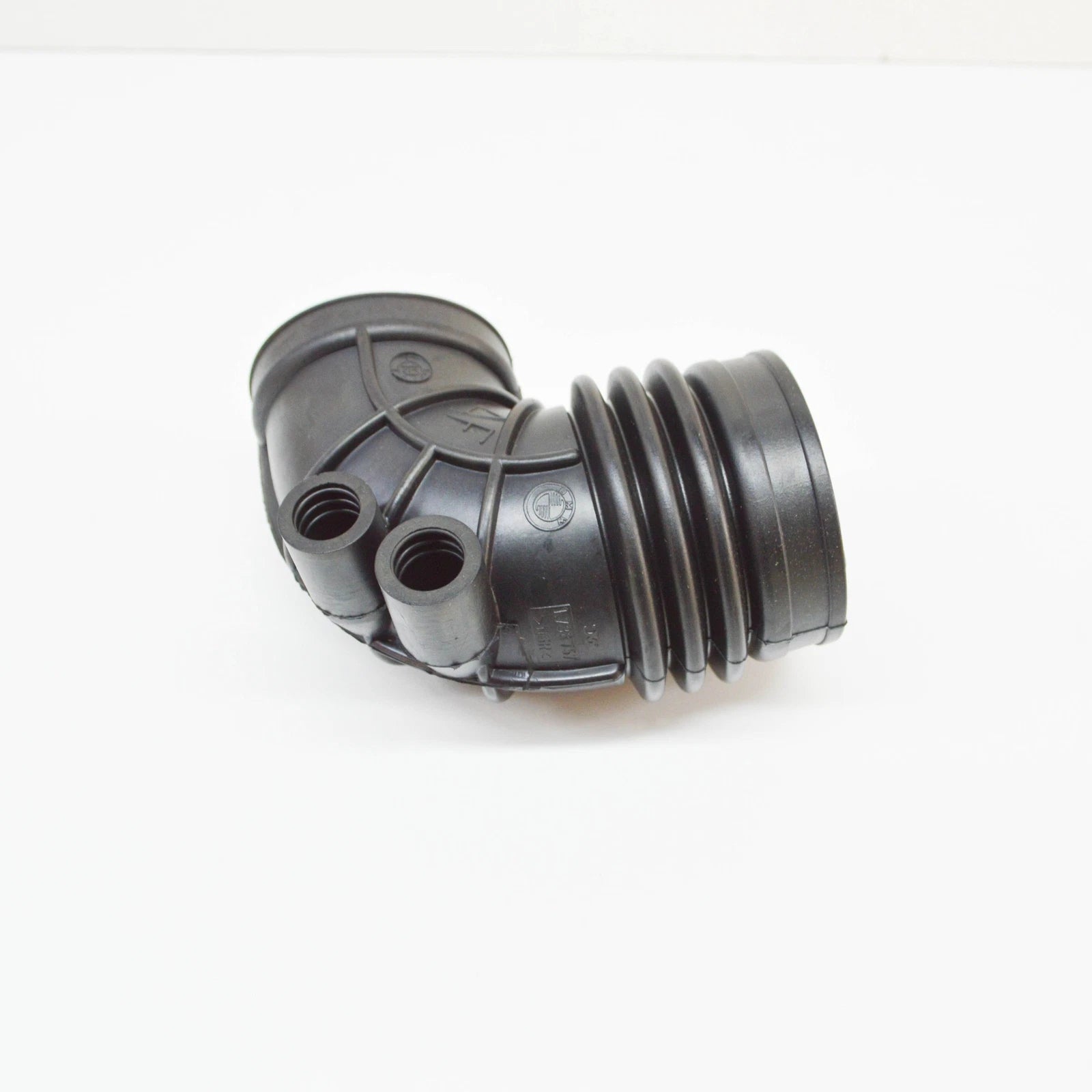NEW BMW 3 E36 2.5I AIR INTAKE RUBBER BOOT HOSE 13541738757 ORIGINAL