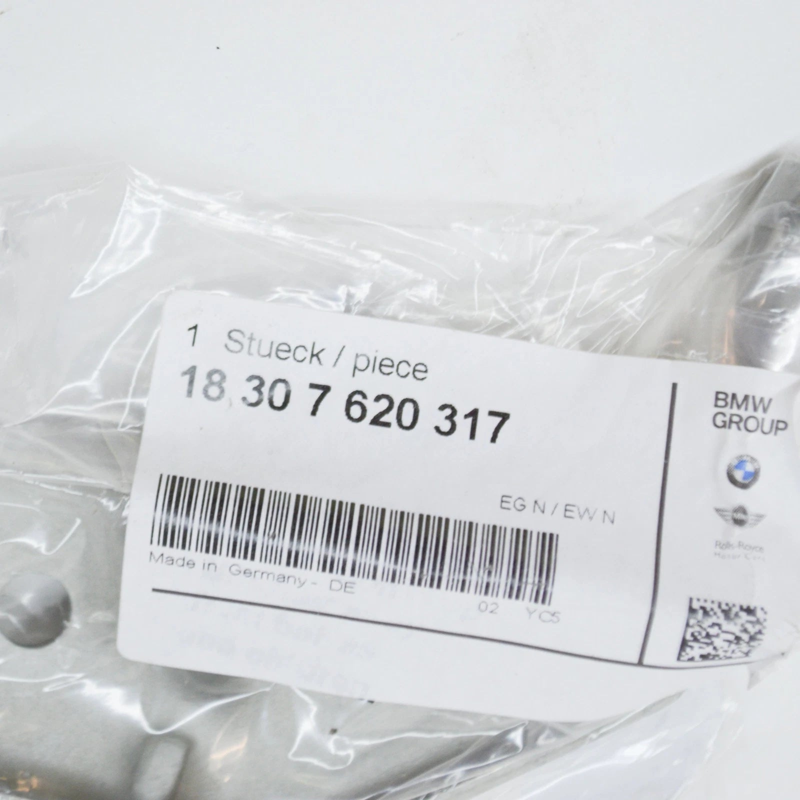 NEW BMW 3 F30 REAR RIGHT MUFFLER BRACKET 7620317 18307620317 NE W ORIGINAL