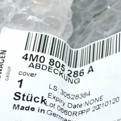 NEW AUDI Q7 4M RIGHT SIDE HEADLIGHT TRIM COVER PANEL 4M0805286A