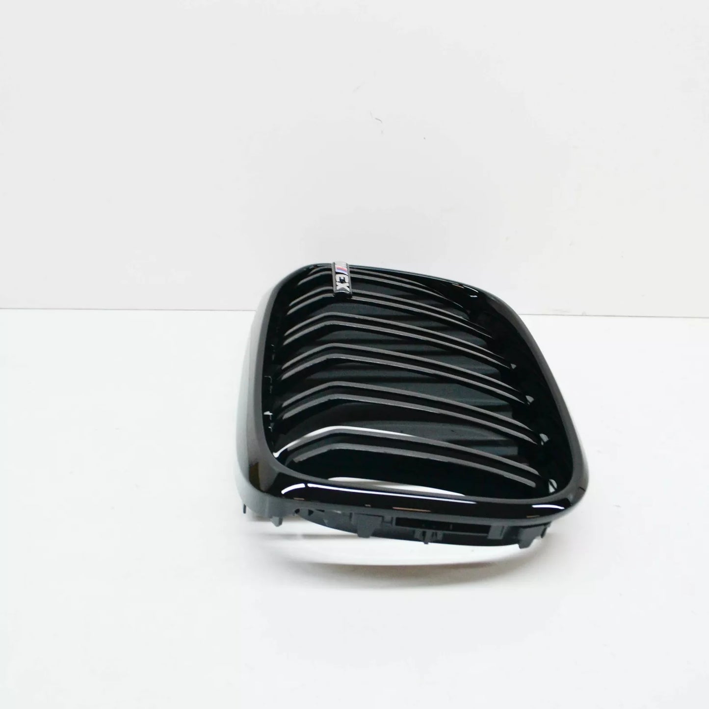 NEW BMW X3 G01, F97 FRONT LEFT BUMPER GRILL 8098087 51118098087 ORIGINAL