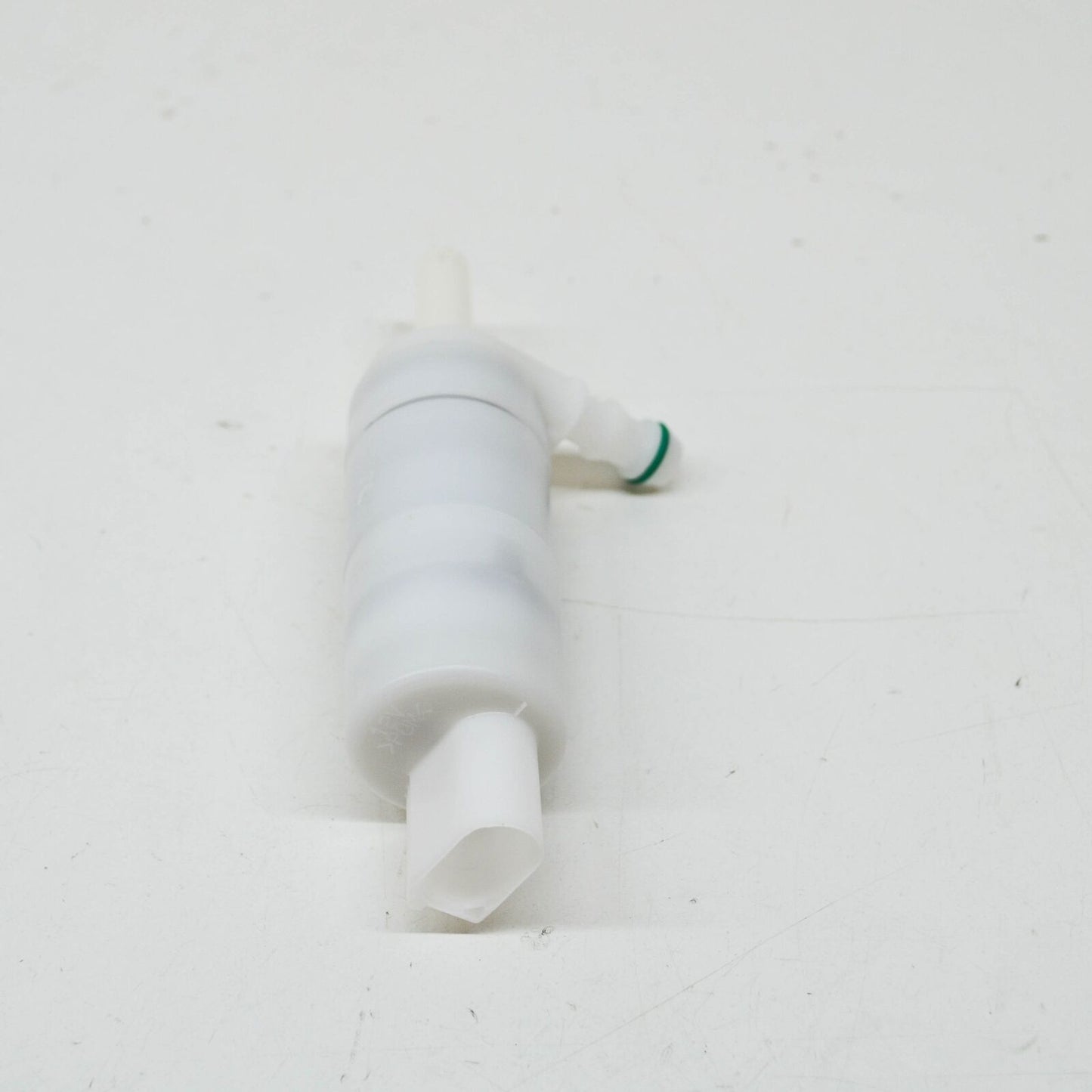 NEW MERCEDES-BENZ ML W163 HEADLAMP WASHER PUMP A2108691121 ORIGINAL