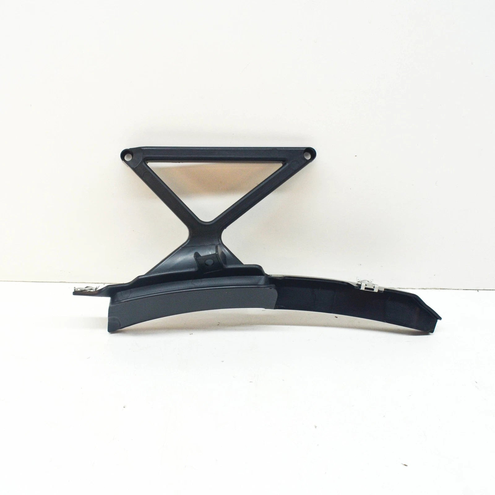 NEW BMW 4 COUPE F32 FRONT RIGHT BRAKE AIR DUCT 51747465290 ORIGINAL