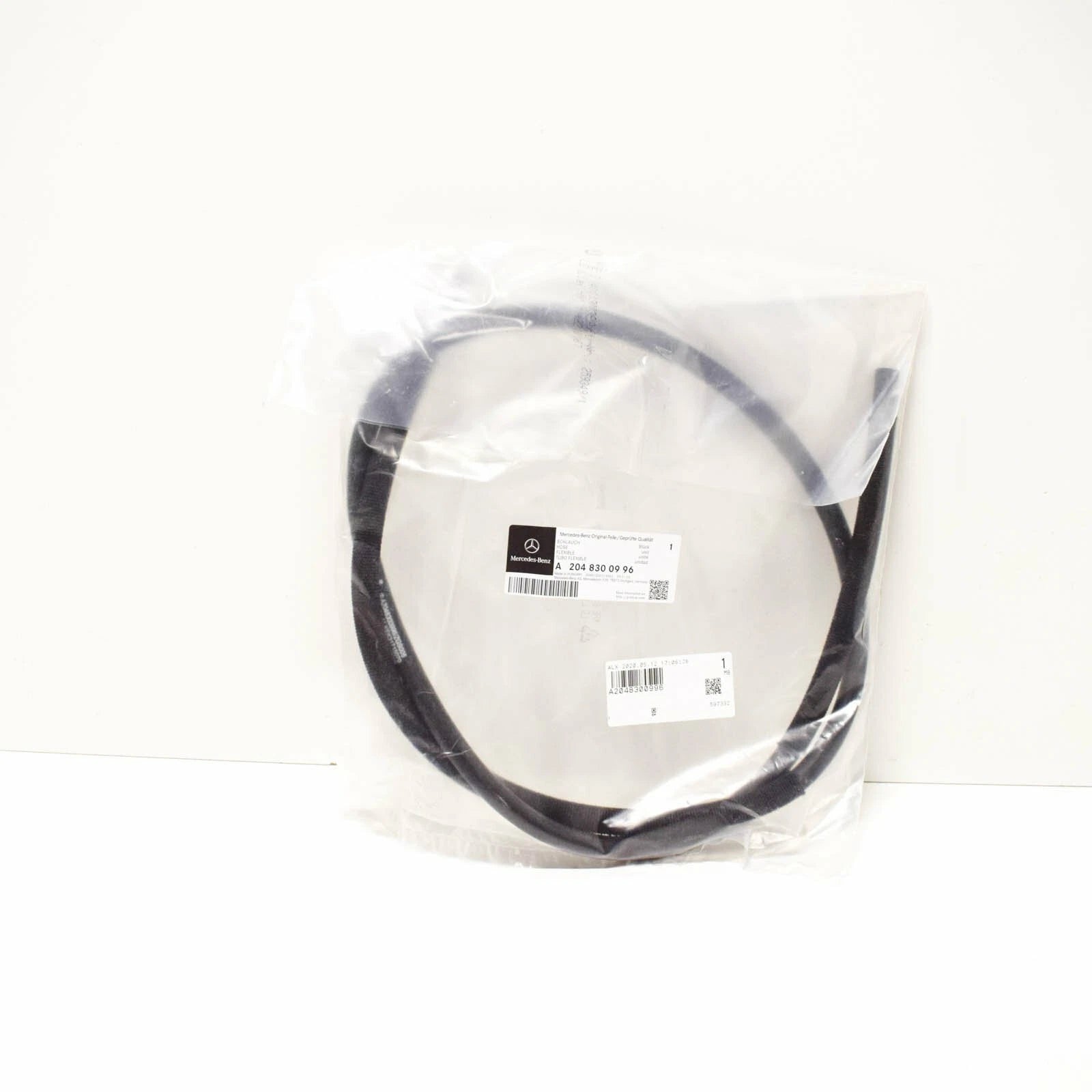 NEW MERCEDES-BENZ GLK-CLASS X204 COOLANT HOSE A2048300996