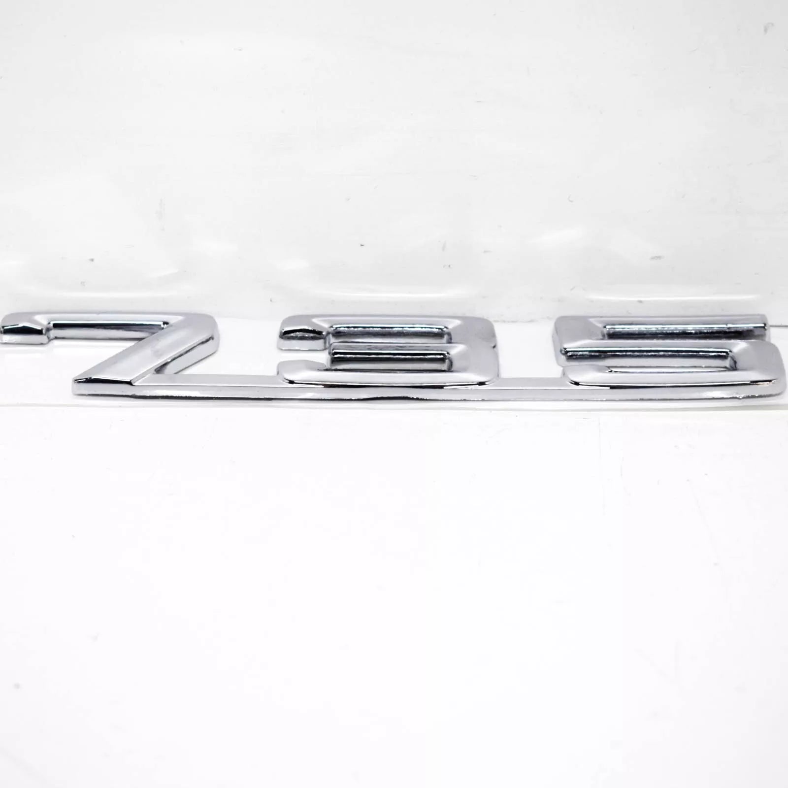 NEW BMW 7 E32 REAR TAILGATE BOOT LID EMBLEM BADGE 51141920782 1920782 ORIGINAL