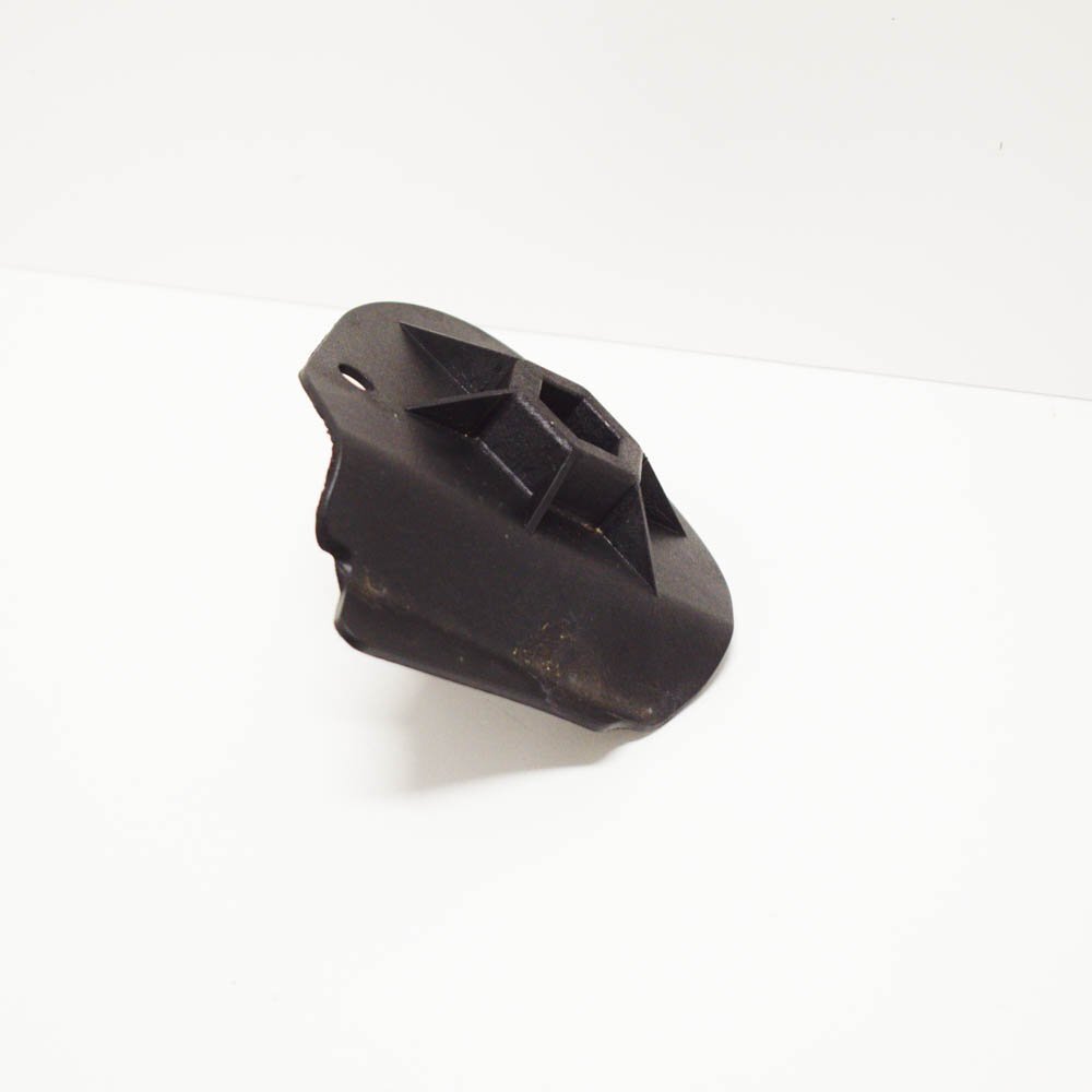 NEW AUDI A3 8V CABRIOLET SOCKET JACK RIGHT 8V0802846 ORIGINAL