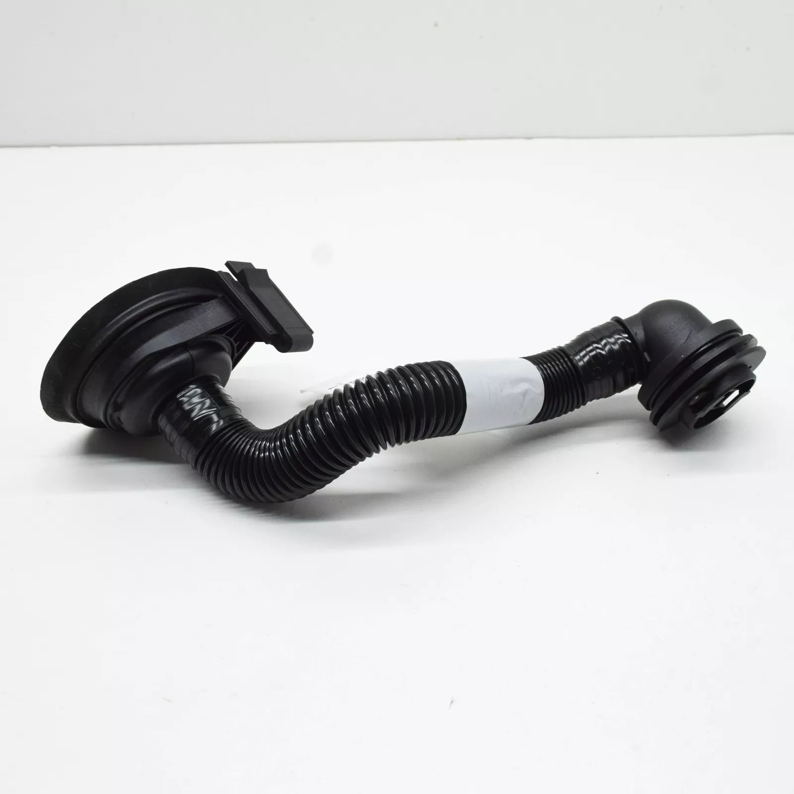 NEW VOLKSWAGEN TOUAREG CR7 OIL FILLER PIPE 4M0115301Q