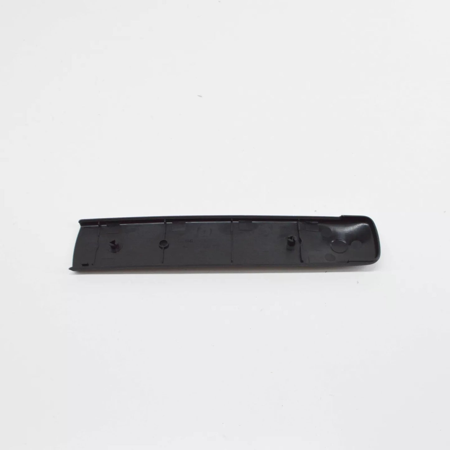 NEW VOLKSWAGEN TRANSPORTER T5 REAR SEATBELT OUTER COVER 7H08577179B9 ORIGINAL