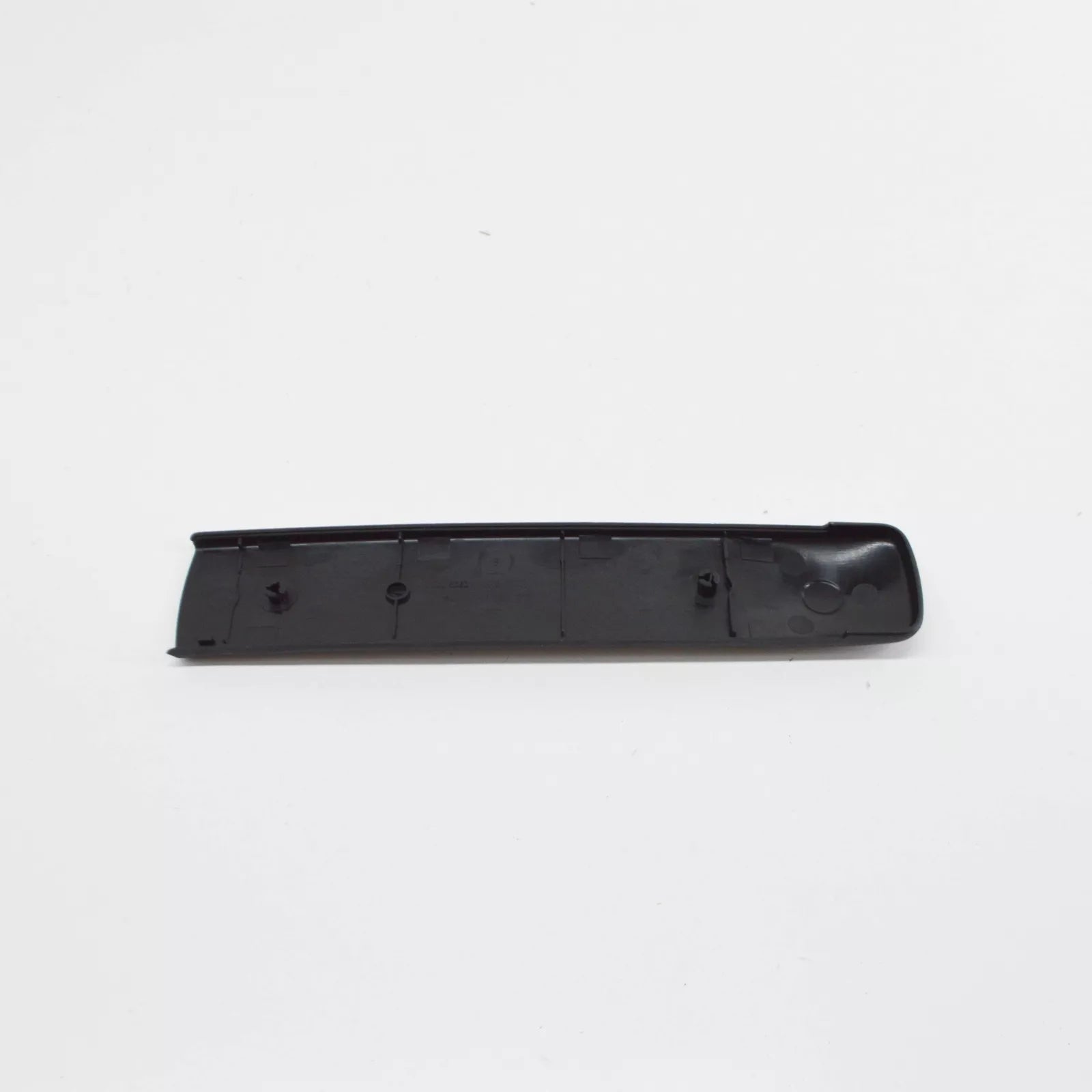 NEW VOLKSWAGEN TRANSPORTER T5 REAR SEATBELT OUTER COVER 7H08577179B9 ORIGINAL