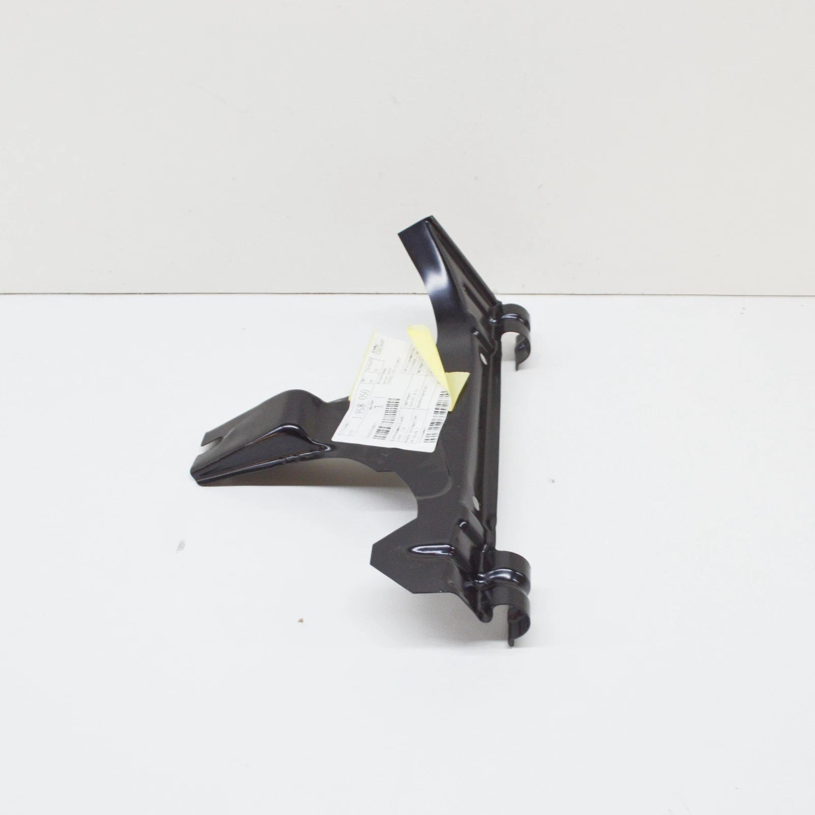 NEW BMW 7 E32 SEDAN AIR FILTER SUPPORT 41141958050 1958050 ORIGINAL