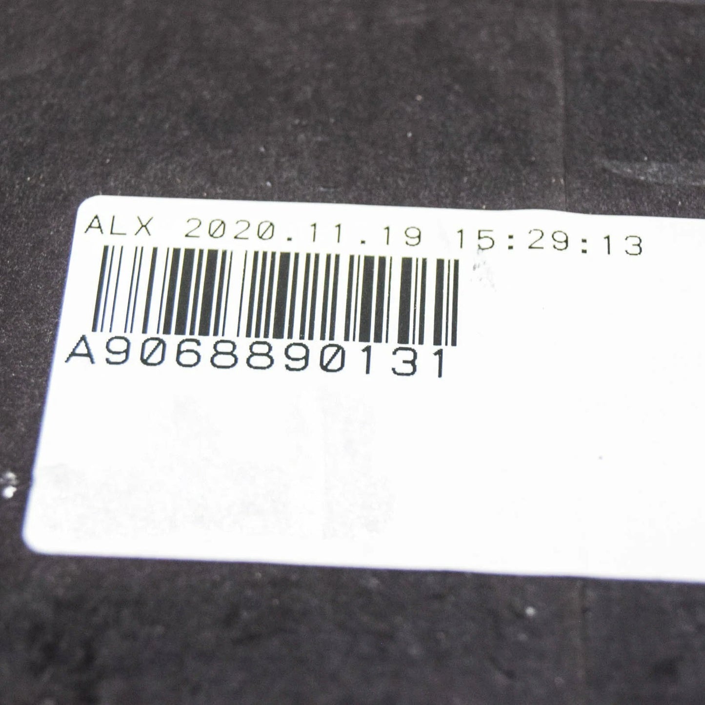 NEW MERCEDES-BENZ SPRINTER 906 RADIATOR RIGHT COVER BRACKET A9068890131