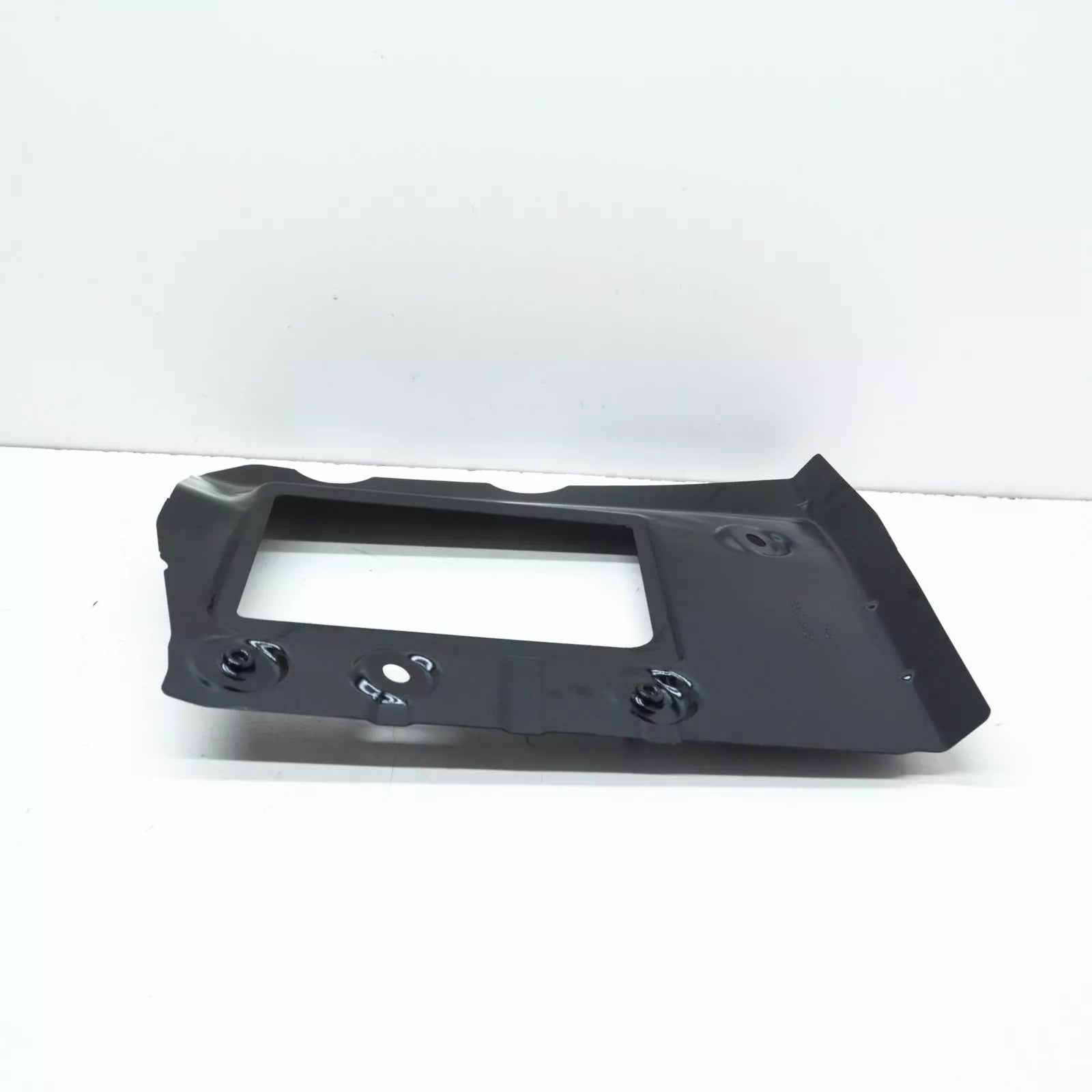 NEW BMW X5 G05 REAR RIGHT WHEELHOUSE EXTENSION 41007947136 ORIGINAL