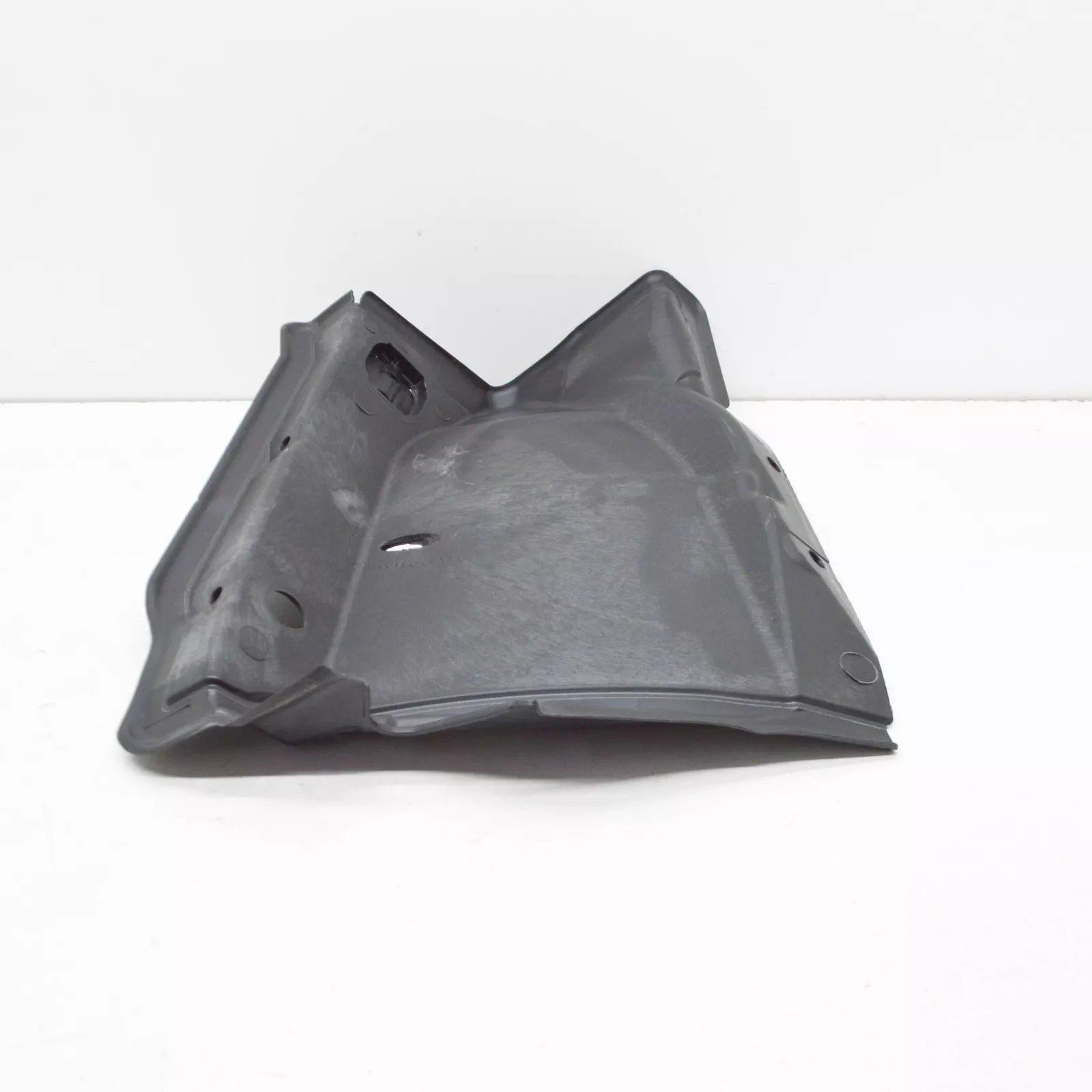 NEW BMW X5 E70 FRONT RIGHT SUPLEMENTARY WHEEL HOUSING 7325402 51717325402