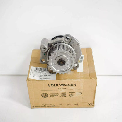 NEW AUDI A4 B6 WATER PUMP 06A121012G 1.8 T 120KW ORIGINAL