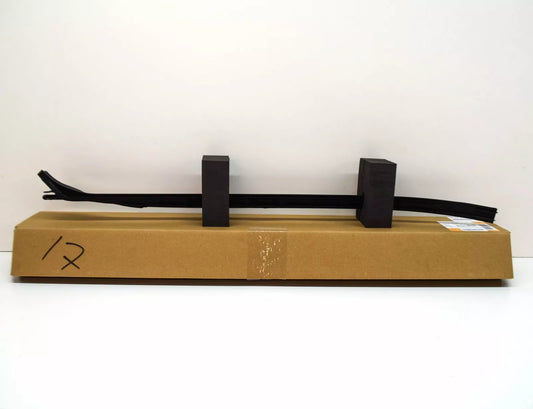 NEW BMW X4 G02 M FRONT RIGHT WINDSHIELD DRIP MOULDING 51137461746 ORIGINAL