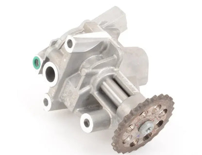 NEW VOLKSWAGEN BEETLE 9C OIL PUMP 07K115105Q ORIGINAL