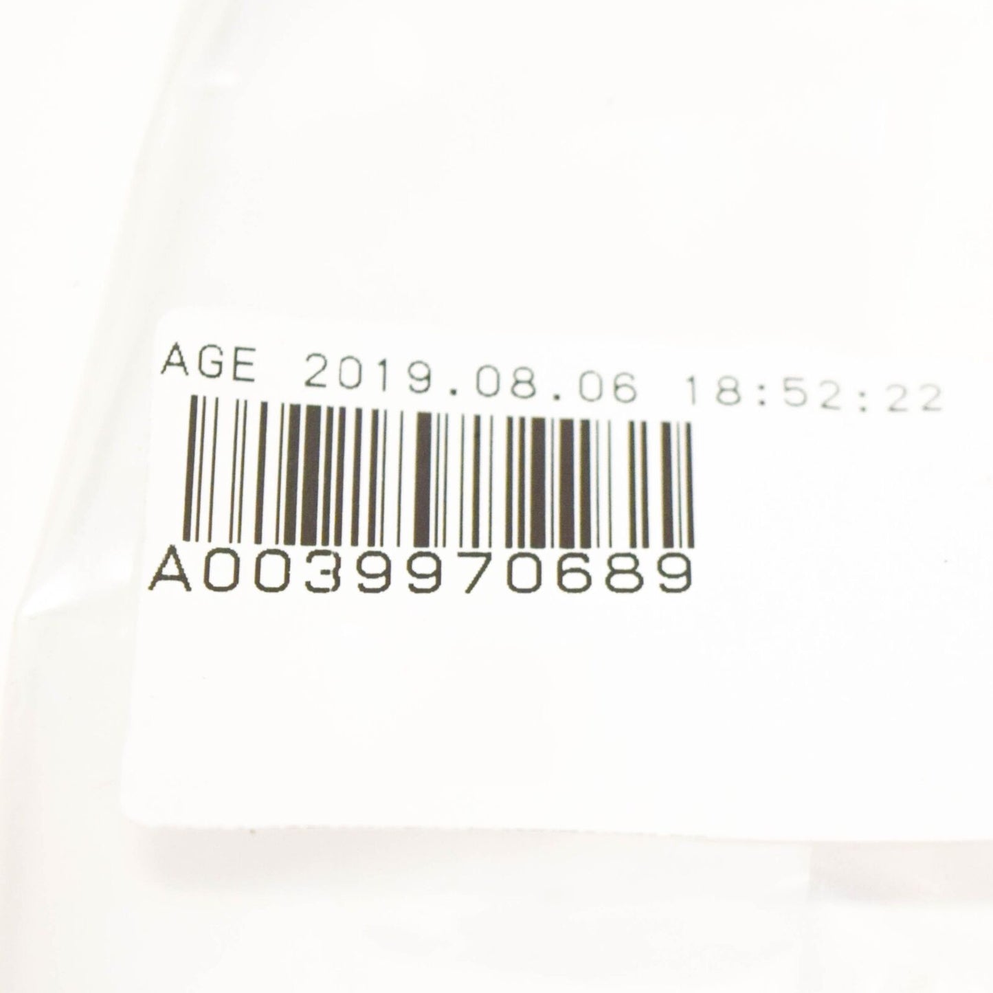 NEW MB C-CLASS W203 COOLANT BREATHER HOSE SOCKET CONNECTOR A0039970689 ORIGINAL