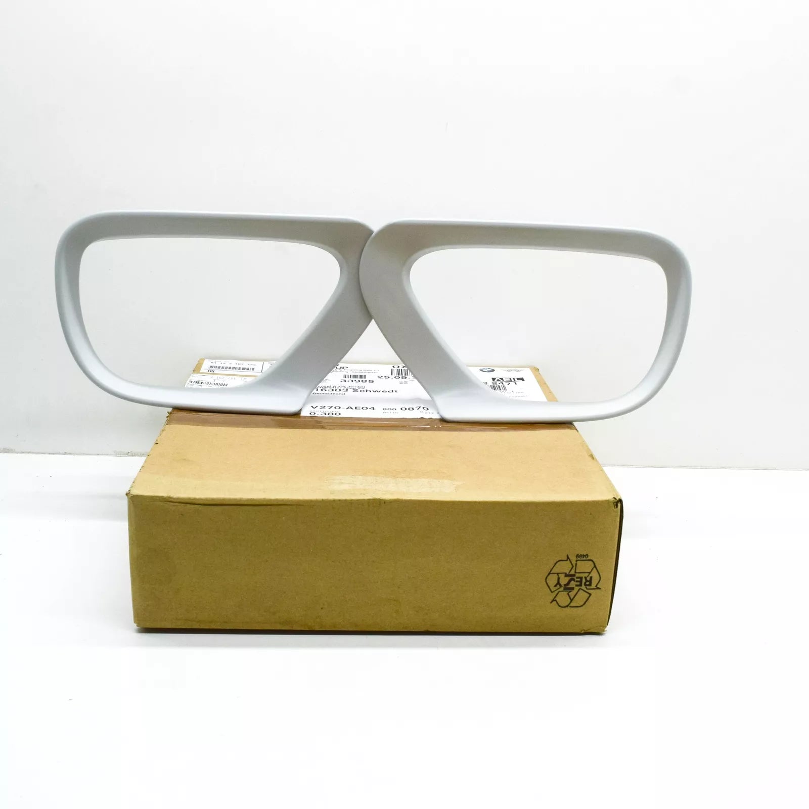 NEW BMW X5 E70 REAR BUMPER TRIM COVERS 51122167733 2167733 ORIGINAL