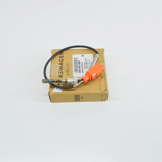 NEW AUDI A4 B8 EXHAUST GAS TEMPERATURE SENDER 059906088P ORIGINAL