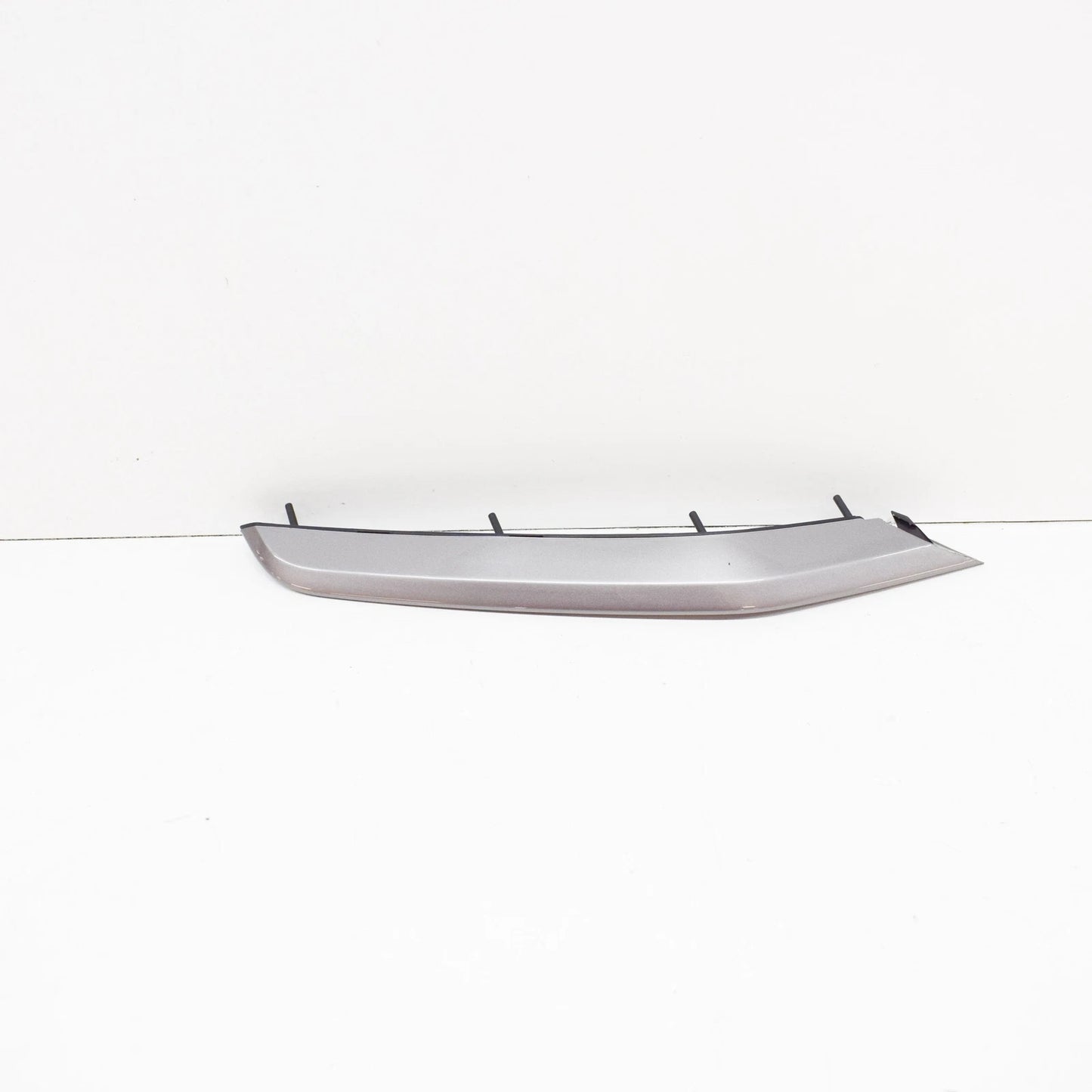 NEW BMW X5 F15 M50D BUMPER MOLDING FRONT RIGHT 51118056868 ORIGINAL