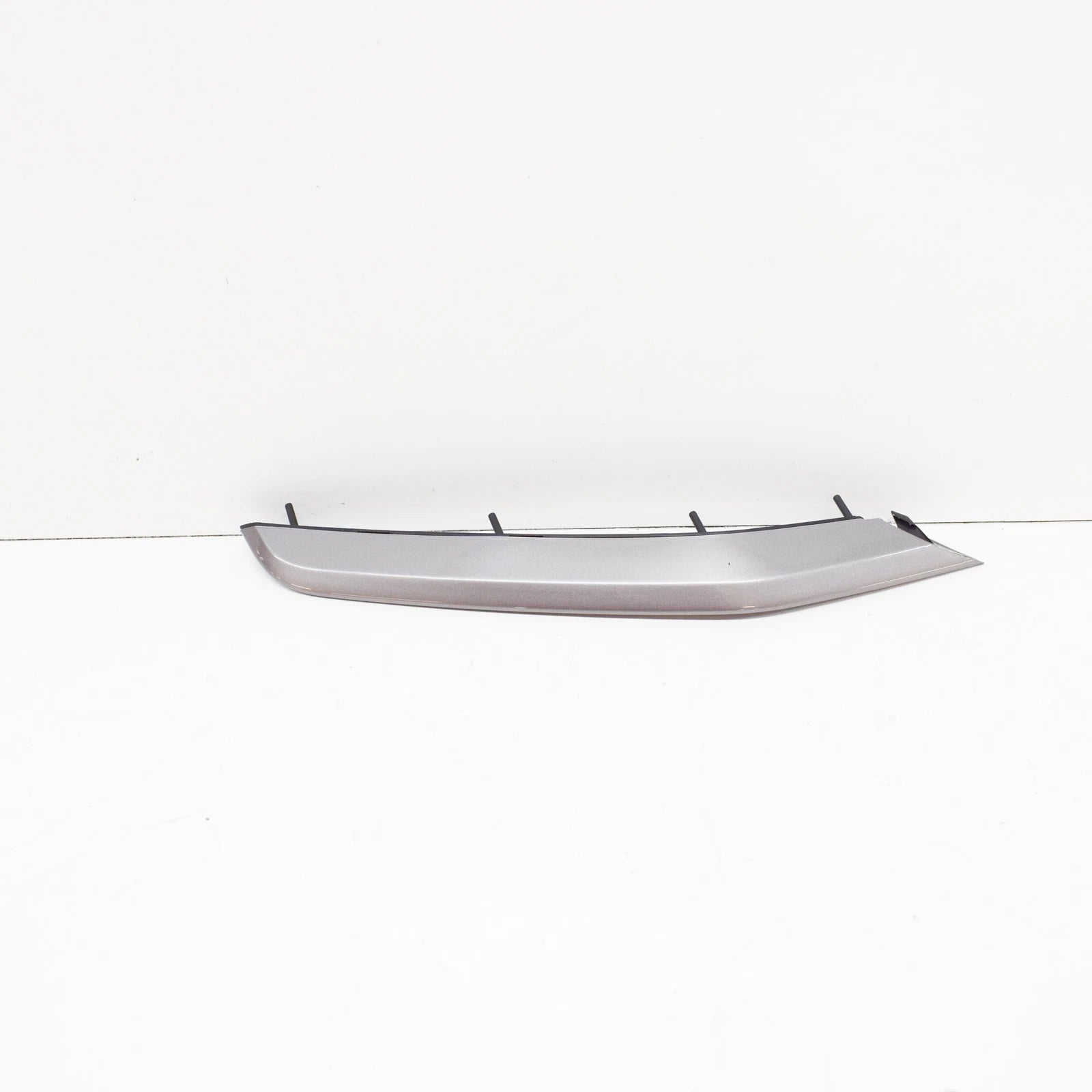 NEW BMW X5 F15 M50D BUMPER MOLDING FRONT RIGHT 51118056868 ORIGINAL