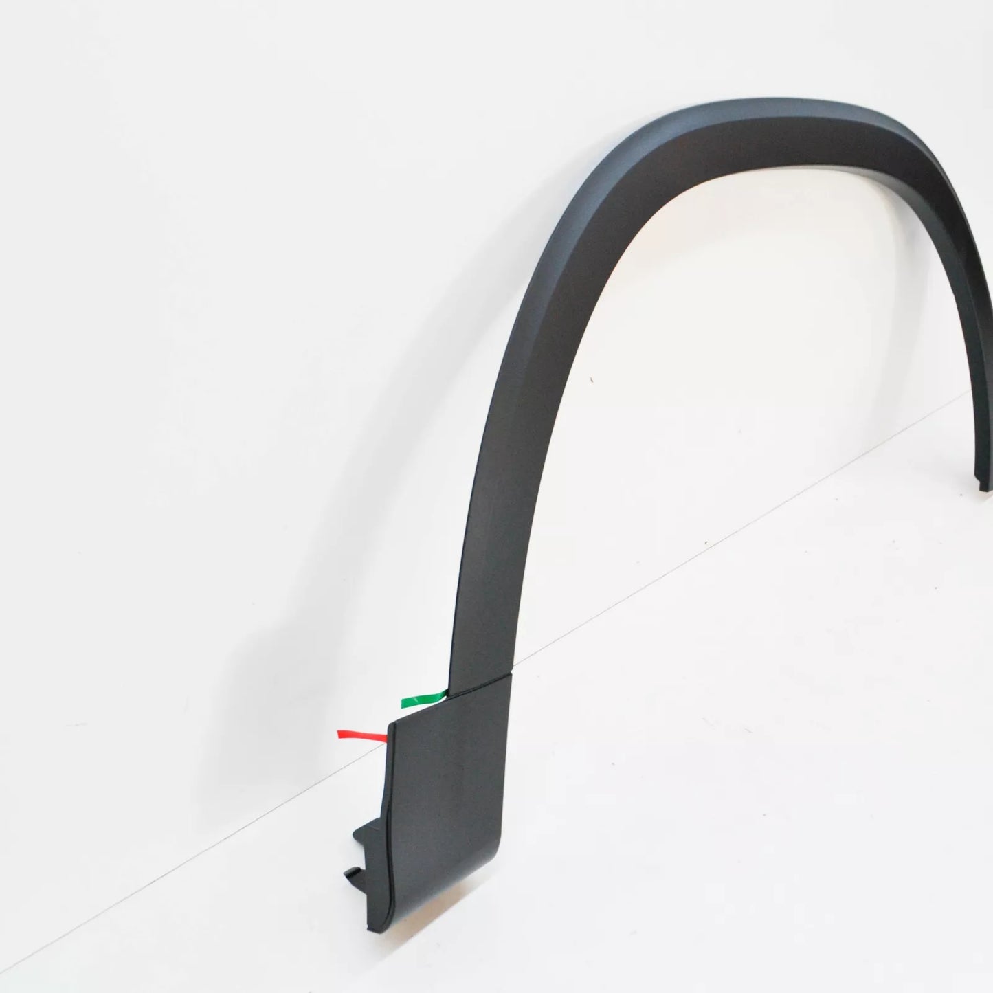 NEW MB GLB X247 FRONT RIGHT FENDER WHEEL ARCH COVER A2478850122 ORIGINAL