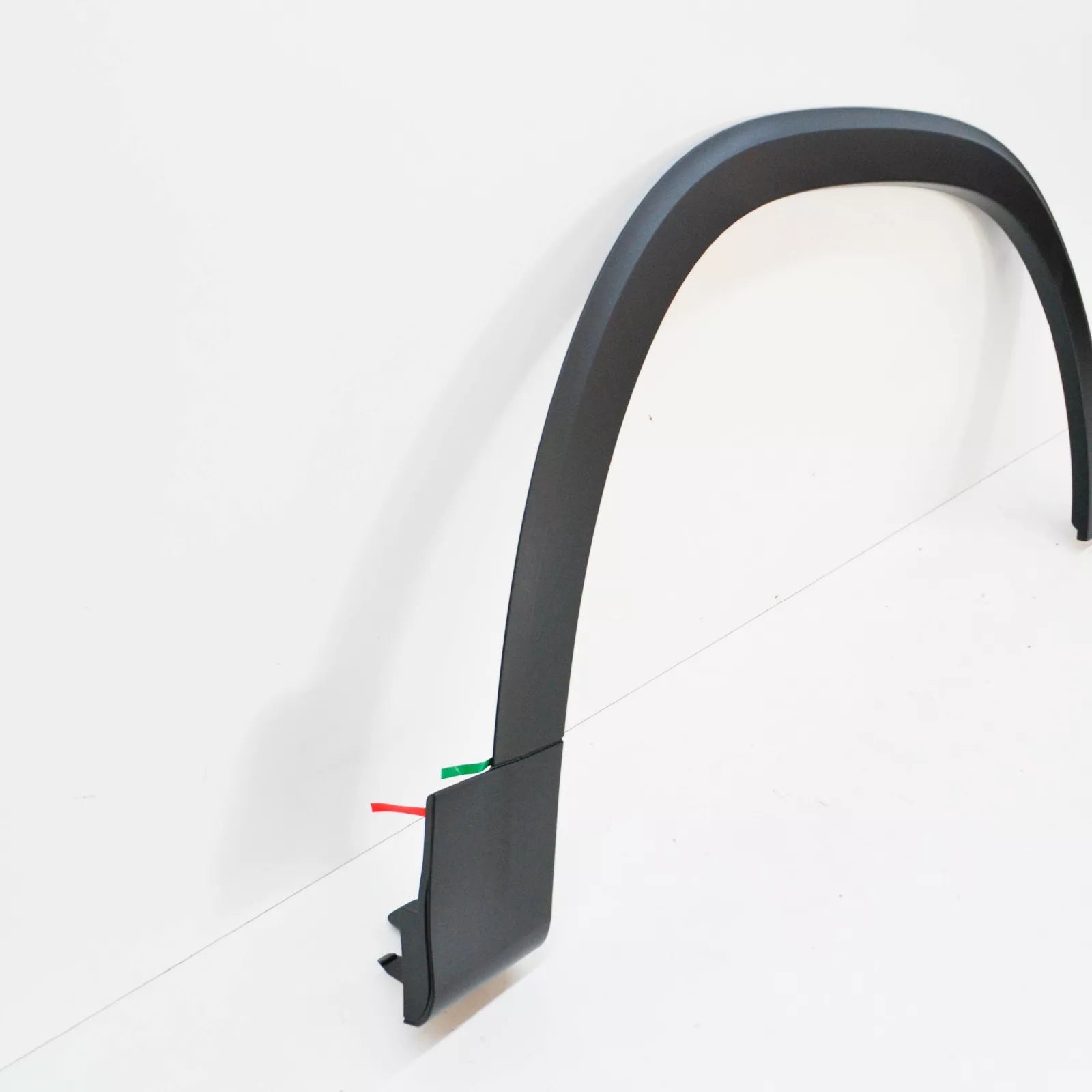 NEW MB GLB X247 FRONT RIGHT FENDER WHEEL ARCH COVER A2478850122 ORIGINAL