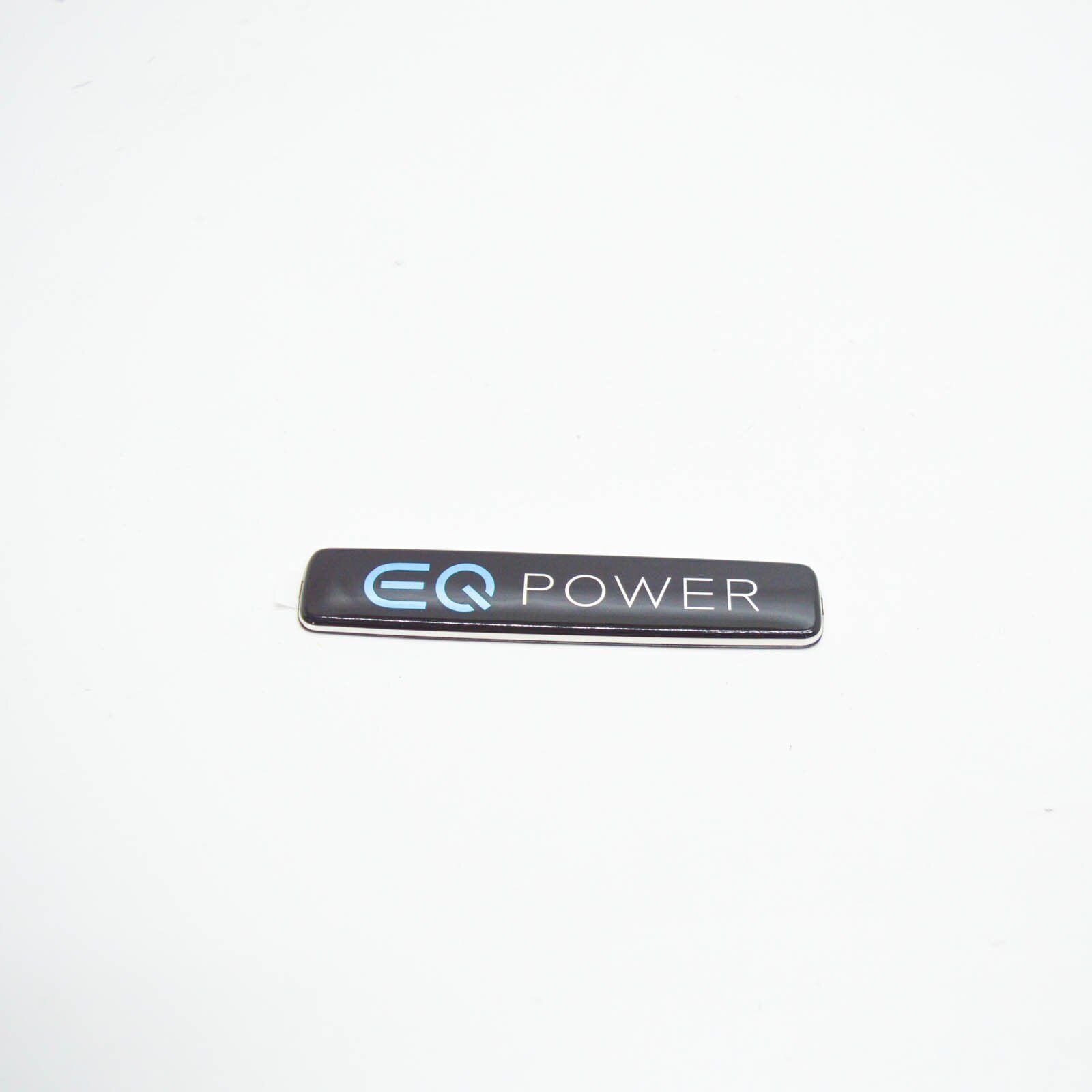 NEW MERCEDES-BENZ E W213 FRONT FENDER SYMBOL PLATE A0008178601 ORIGINAL