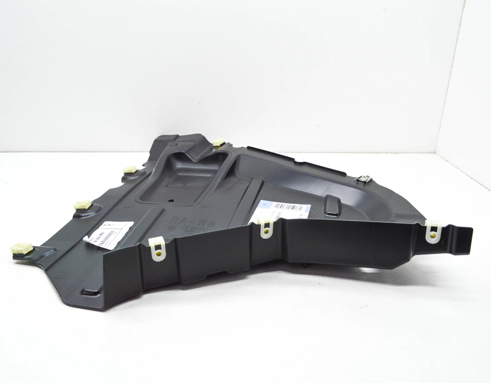 NEW BMW M8 CABRIO F91 FRONT RIGHT WHEEL ARCH LINER EXTENSION 51718079992